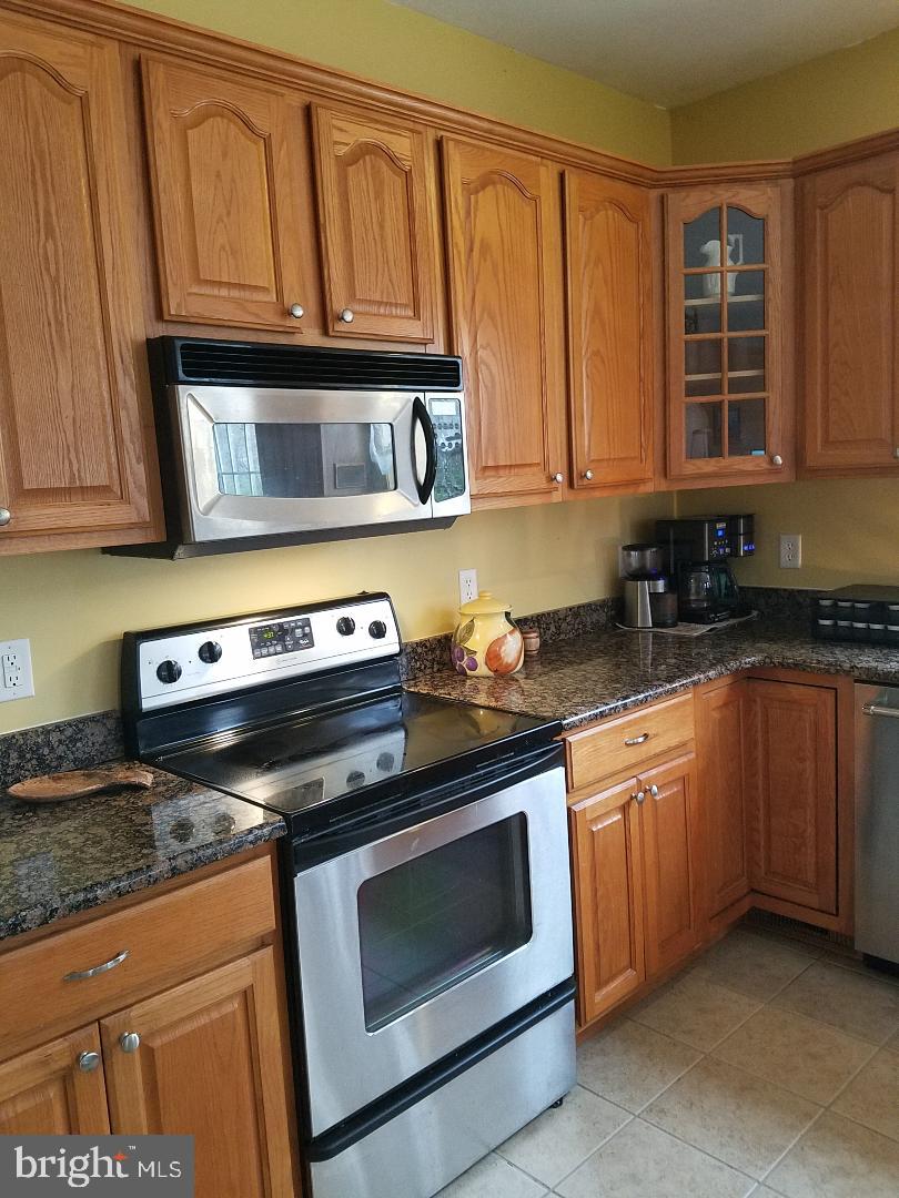 SUMMIT VIEW ESTATES - Residential