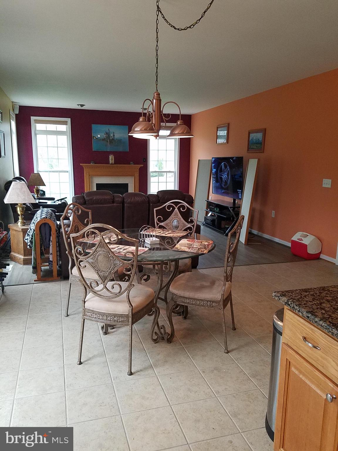 SUMMIT VIEW ESTATES - Residential