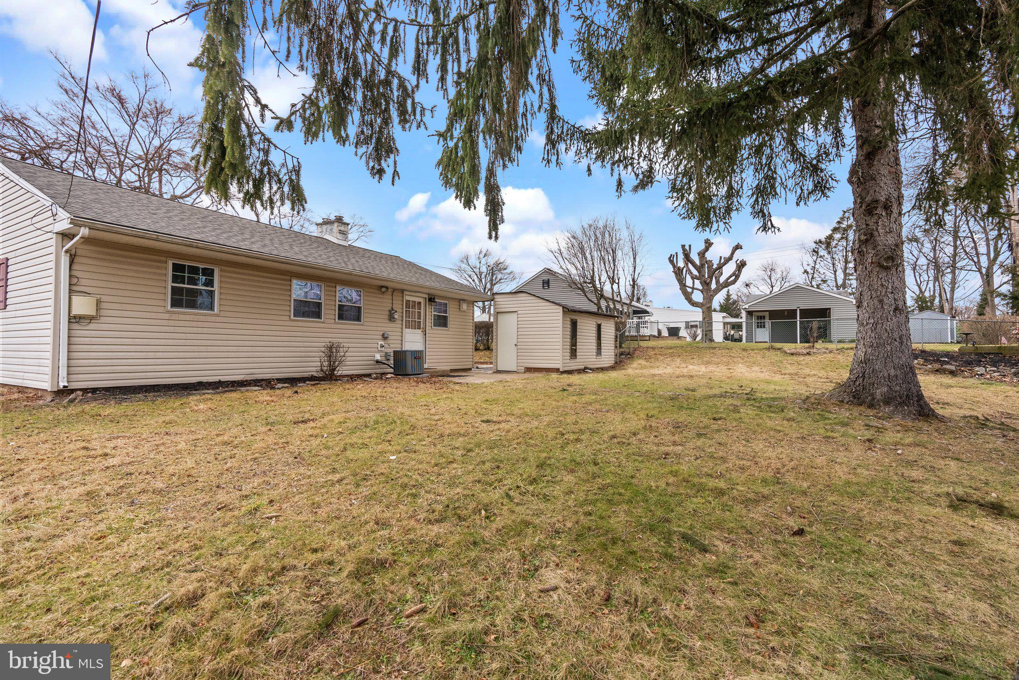 WILLOW PENN - Residential