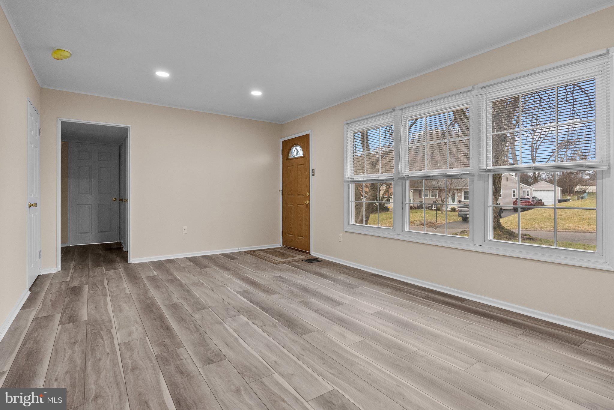 WILLOW PENN - Residential