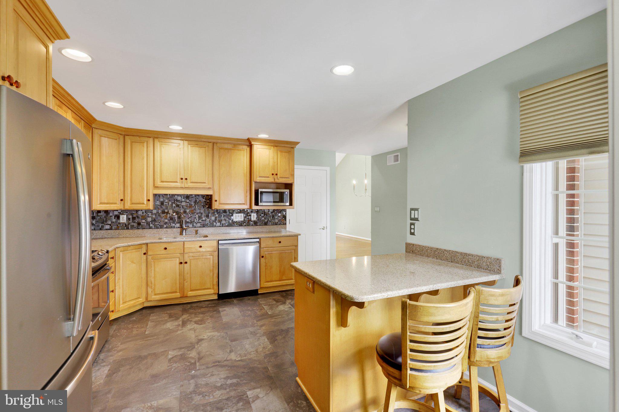 3896 FARMSTEAD DRIVE