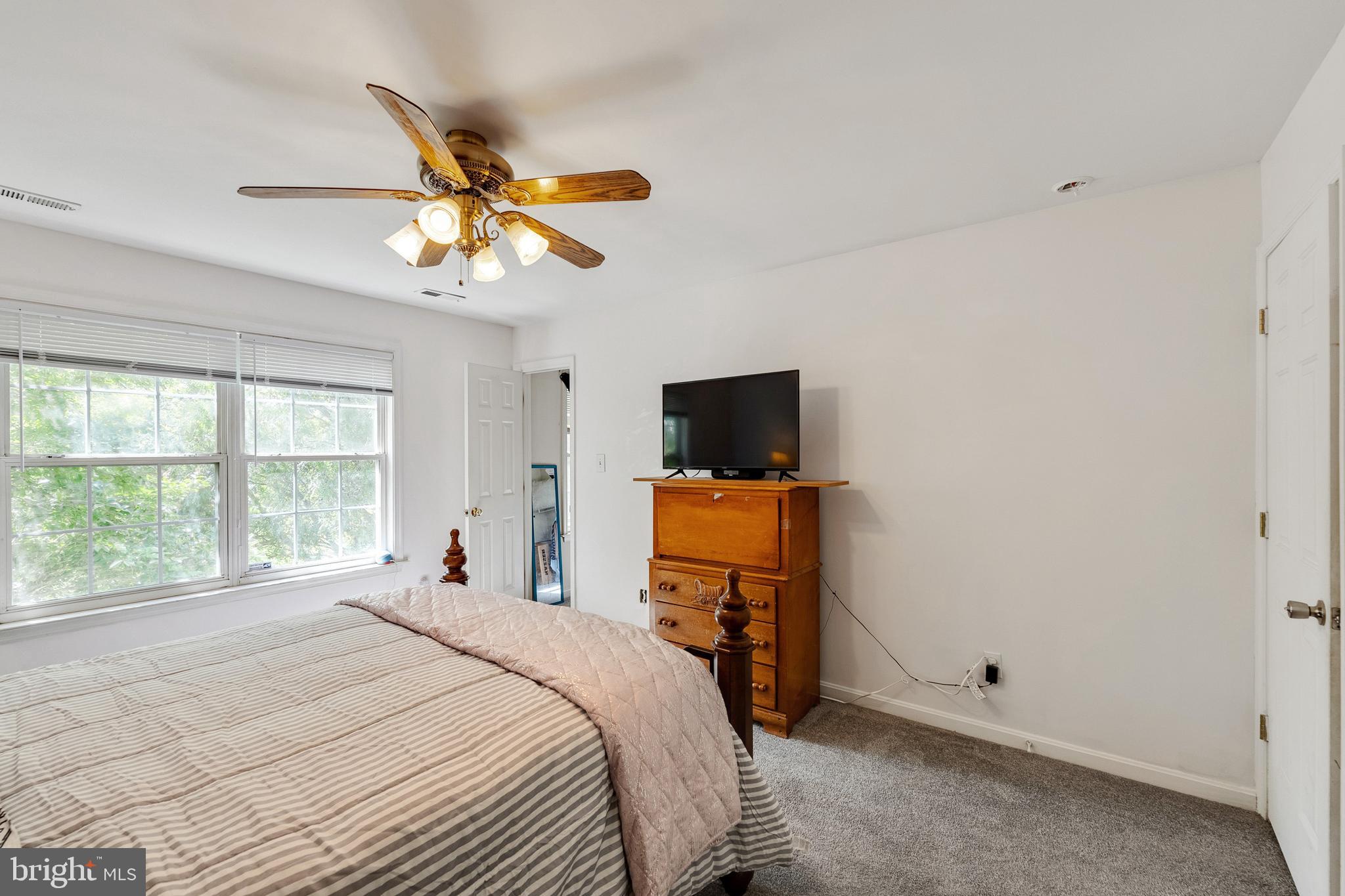 HICKORY RIDGE - Residential