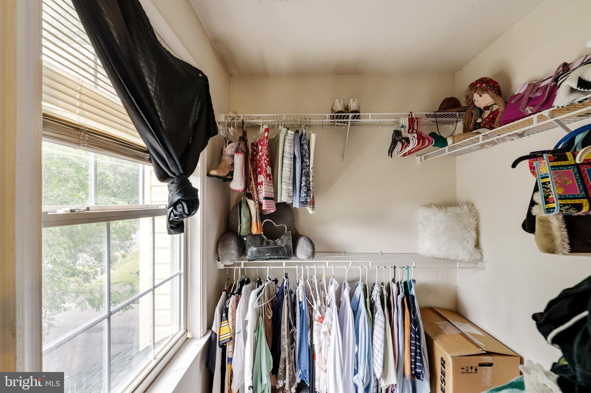 HICKORY RIDGE - Residential