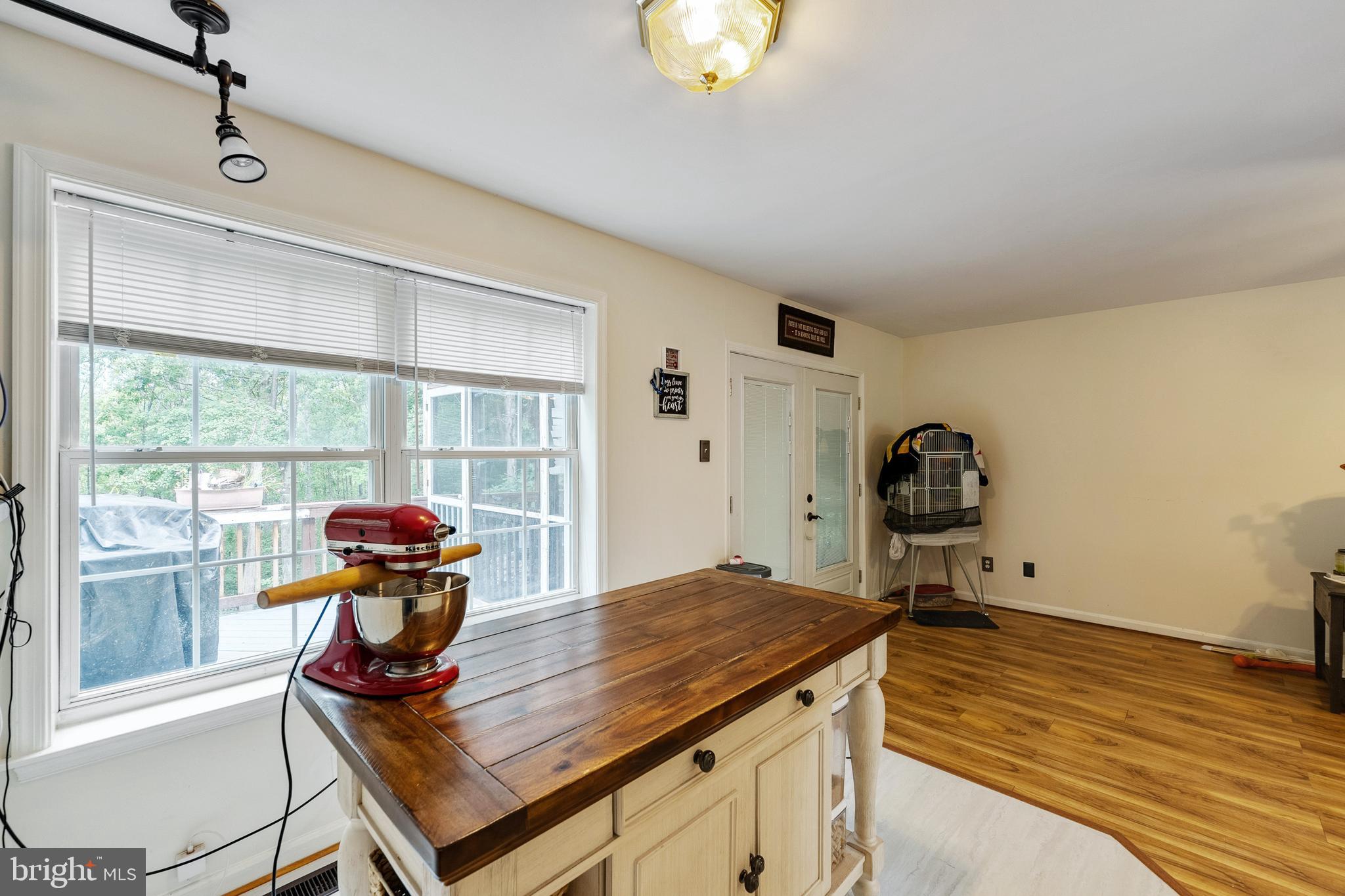 HICKORY RIDGE - Residential