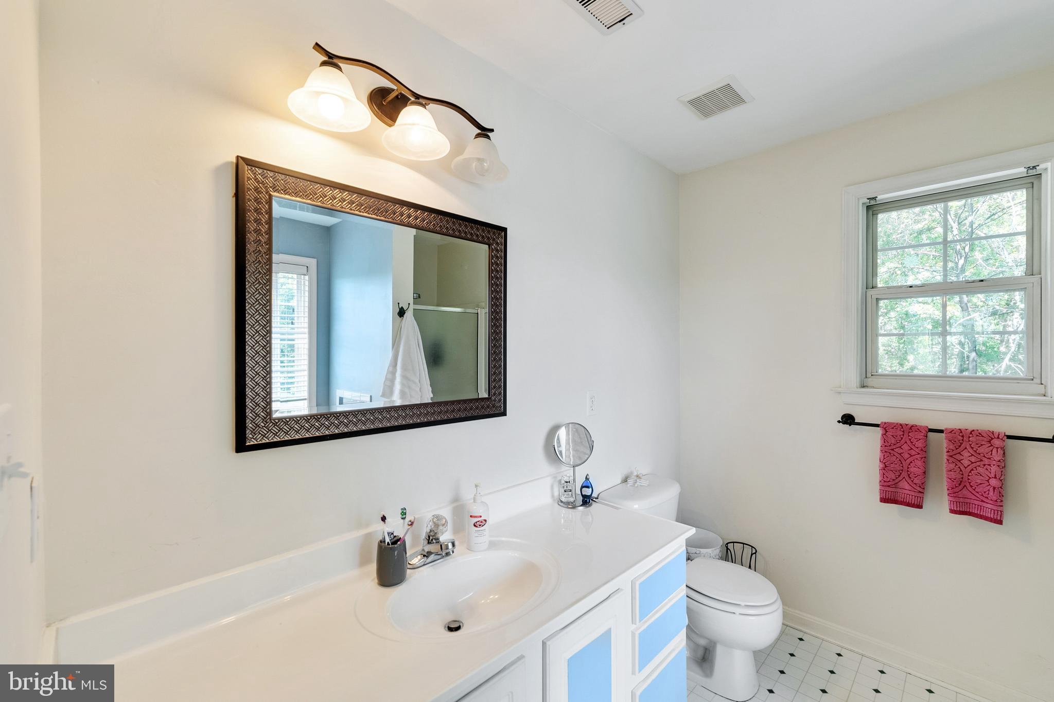 HICKORY RIDGE - Residential