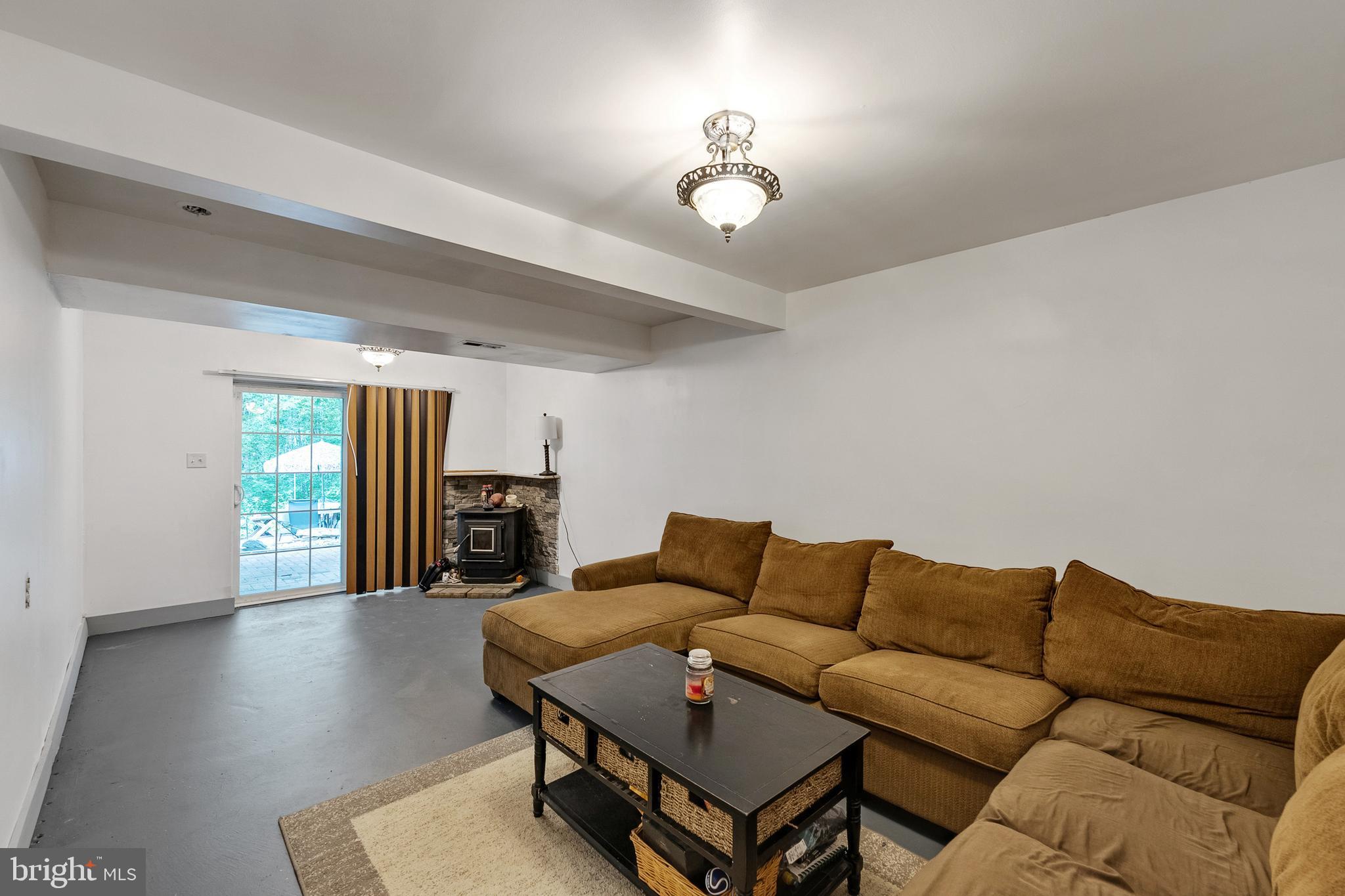 HICKORY RIDGE - Residential