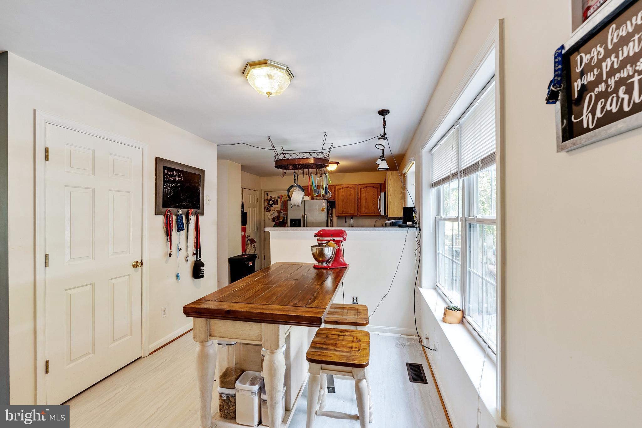 HICKORY RIDGE - Residential