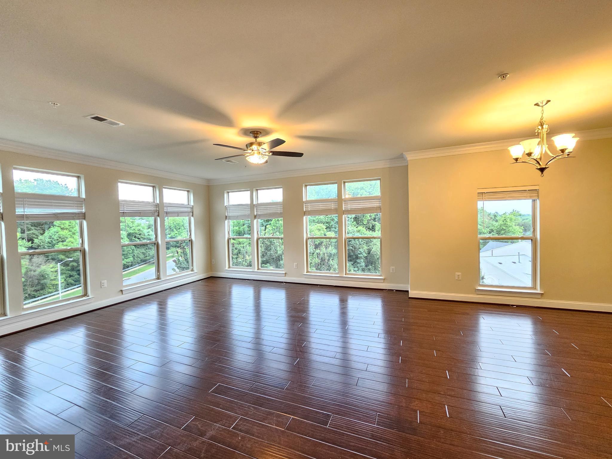 CROWN - Residential Lease