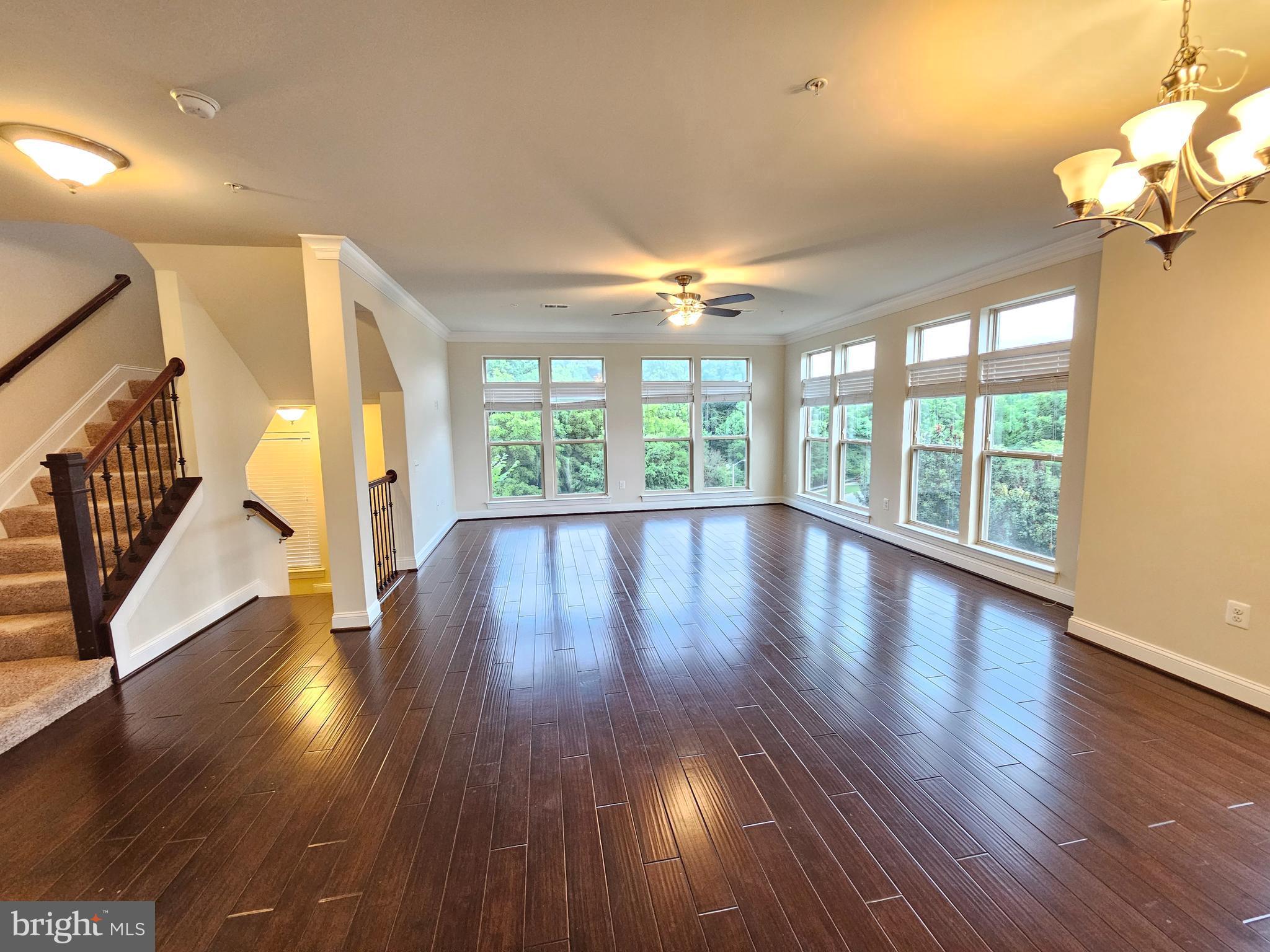 CROWN - Residential Lease