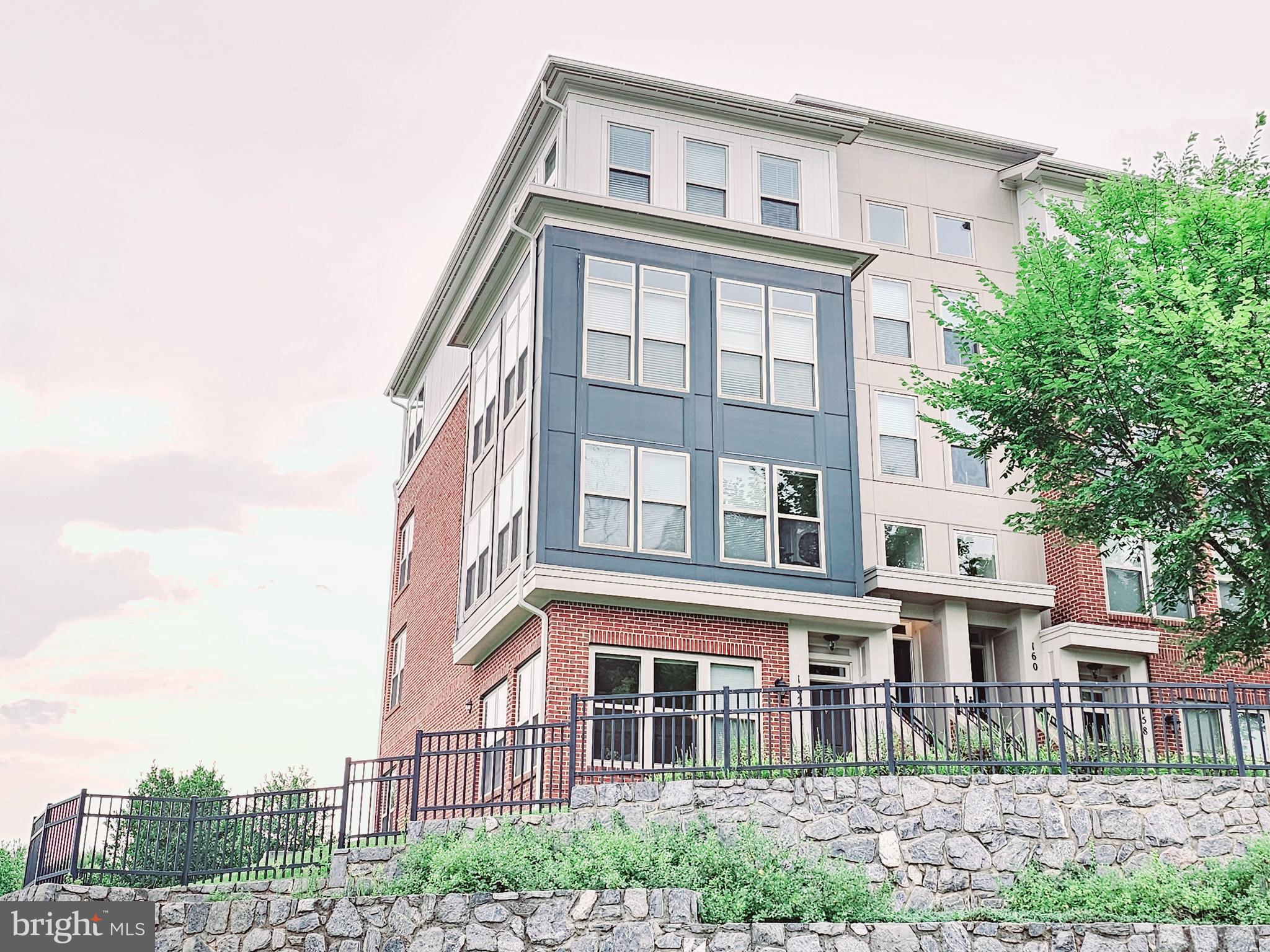 CROWN - Residential Lease