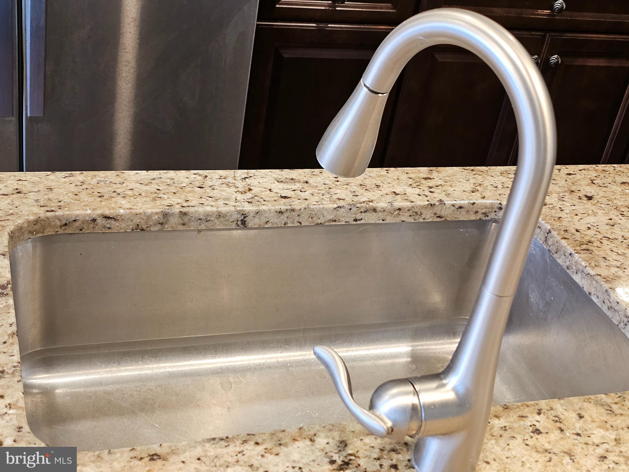 CROWN - Residential Lease