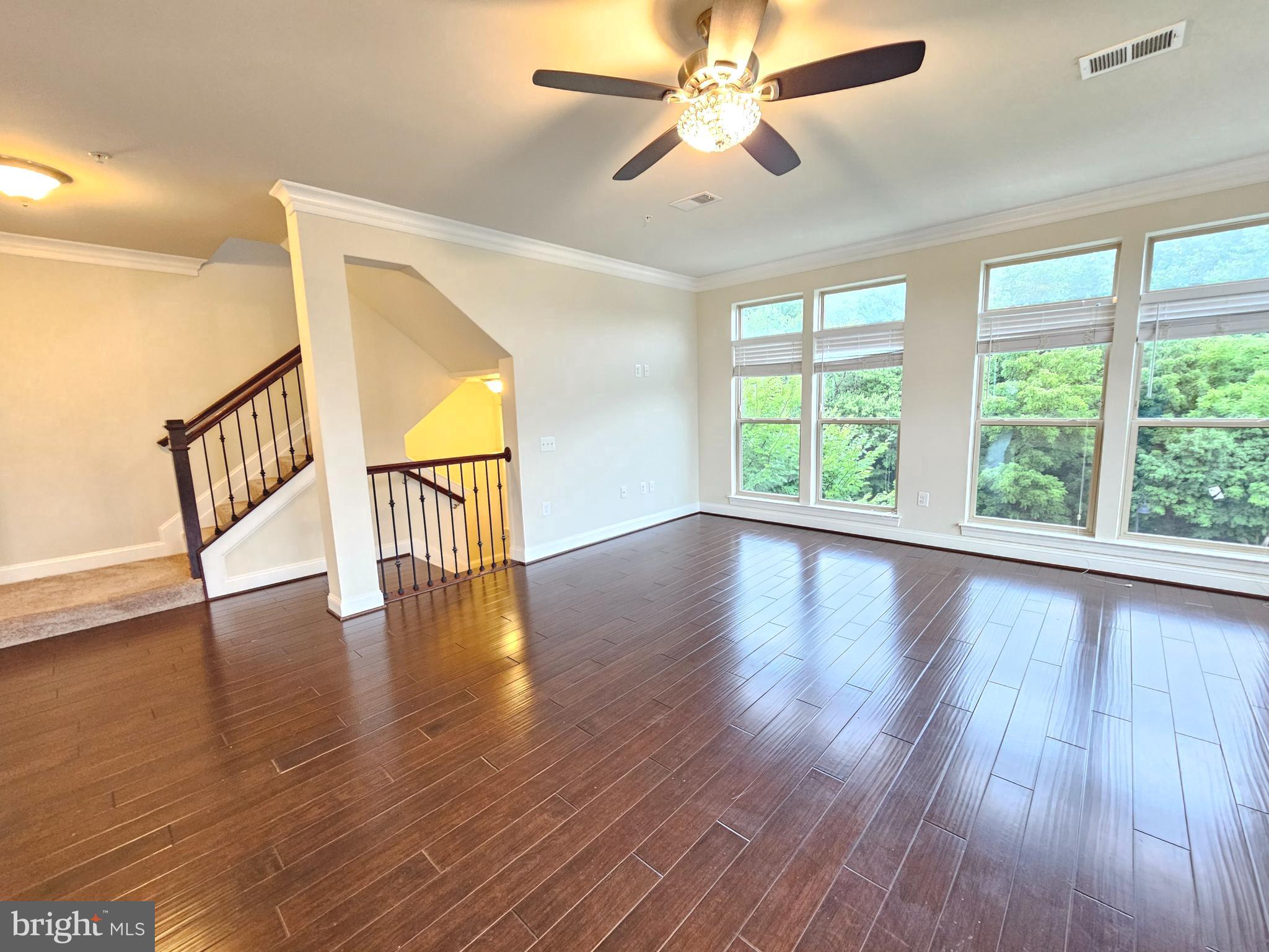 CROWN - Residential Lease