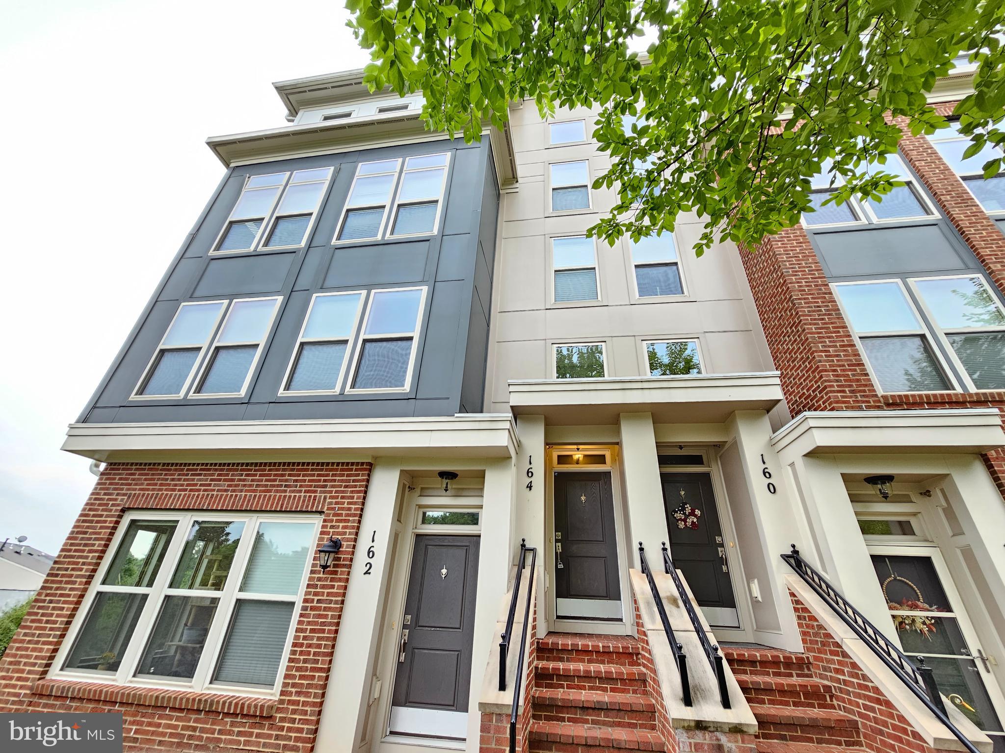 164 COPLEY CIRCLE 27 B