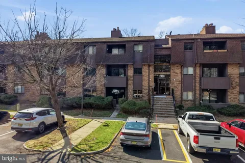 2412 Old Stone Mill Dr, East Windsor, NJ 08512 - MLS#: NJME2075592