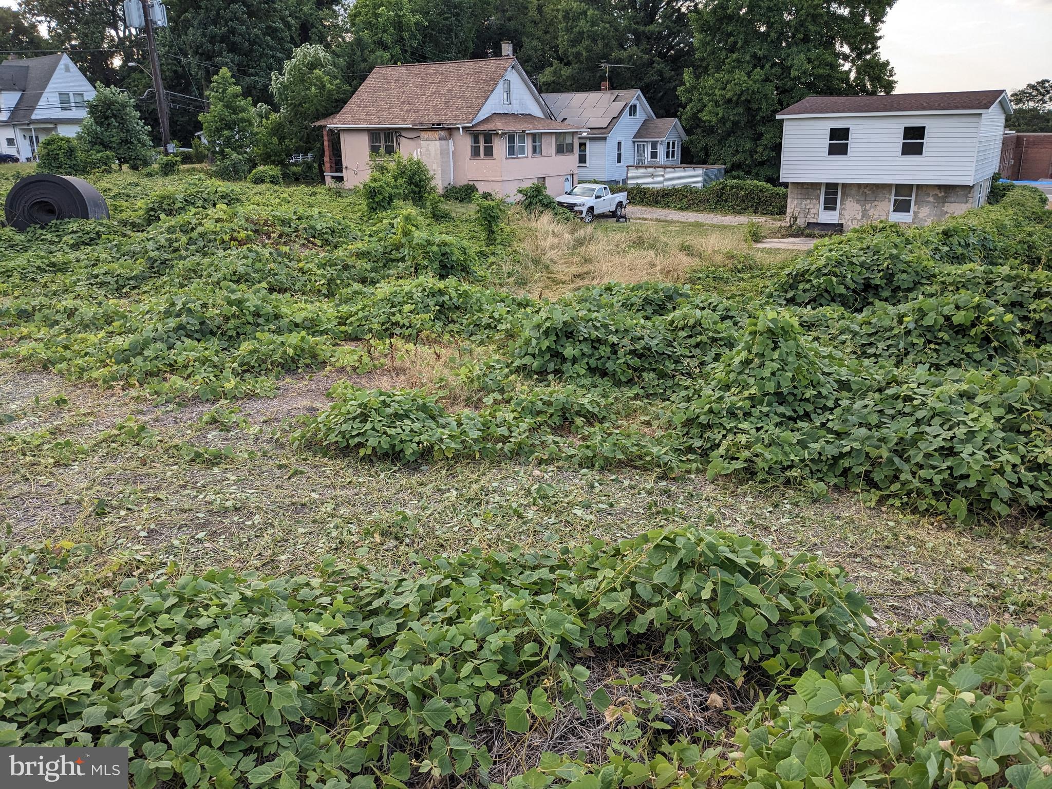 LYNDON HILLS-ADDN - Land