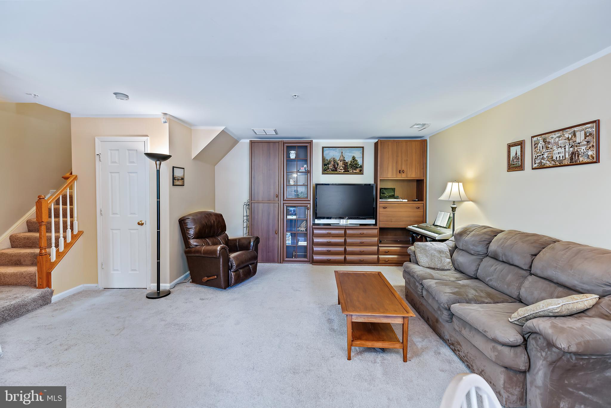 WELLINGTON TRACE - Residential