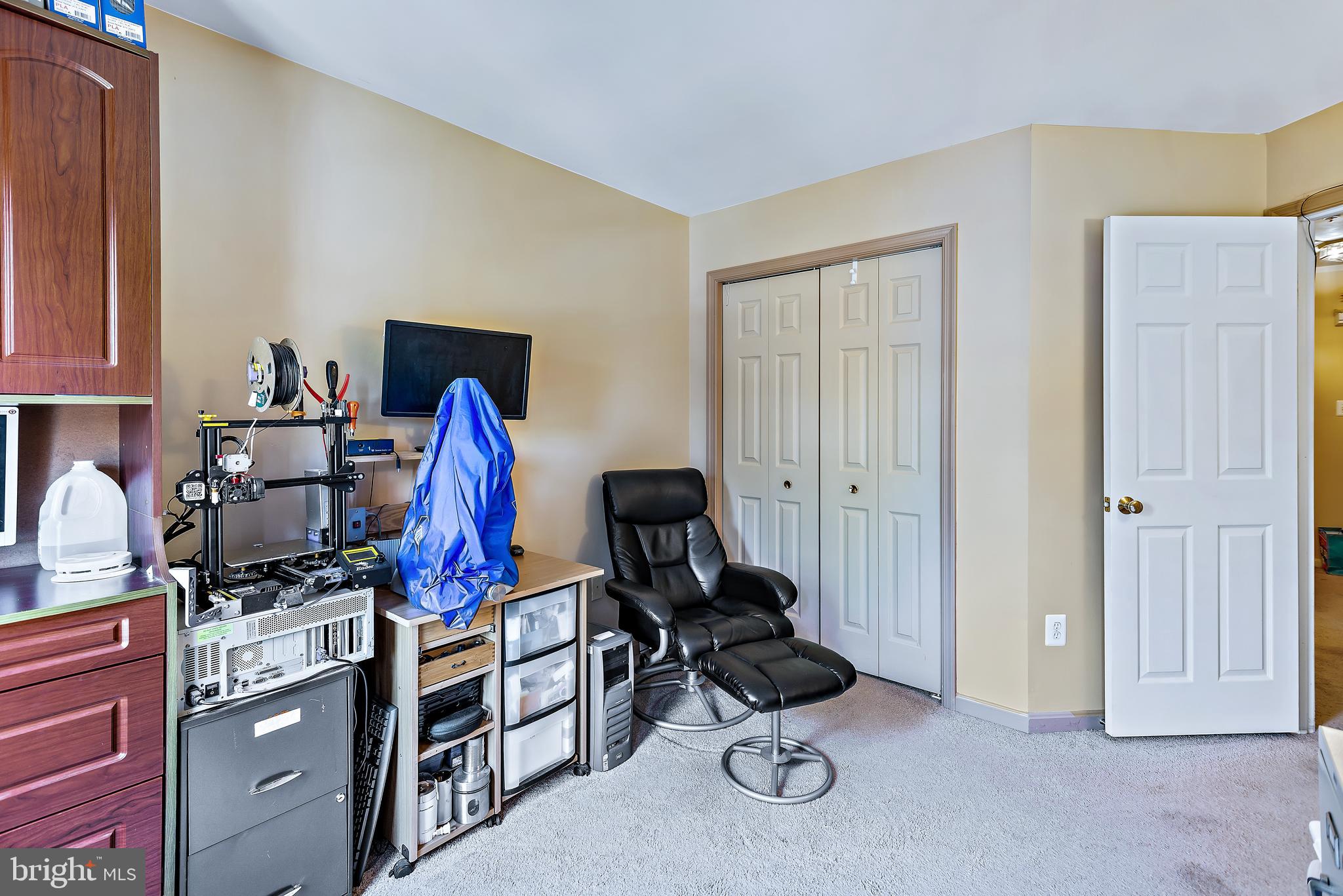 WELLINGTON TRACE - Residential