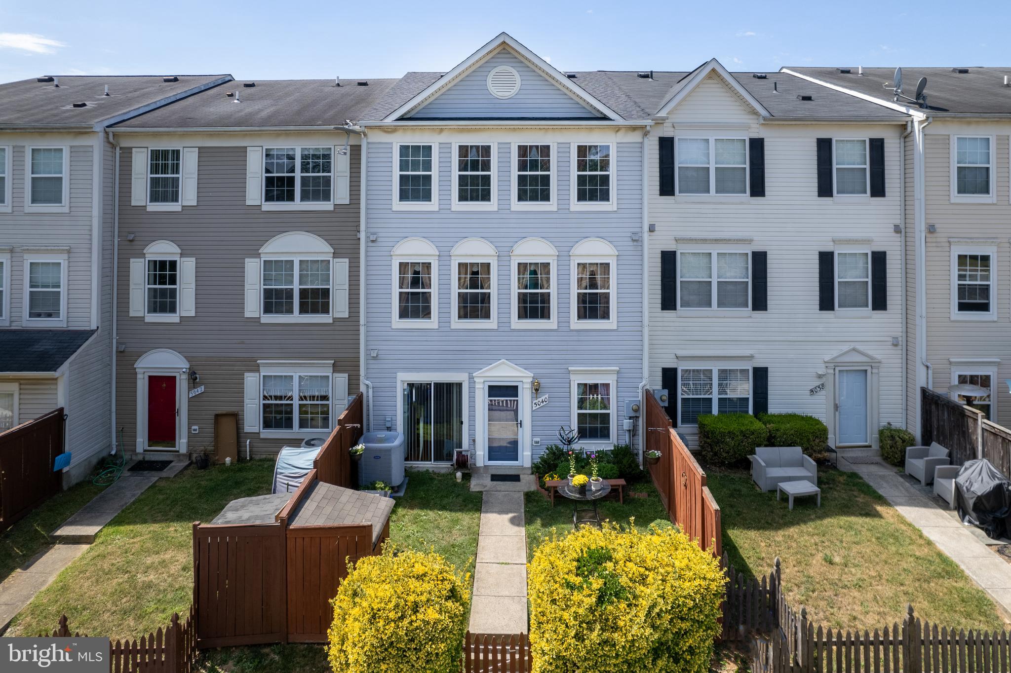 WELLINGTON TRACE - Residential