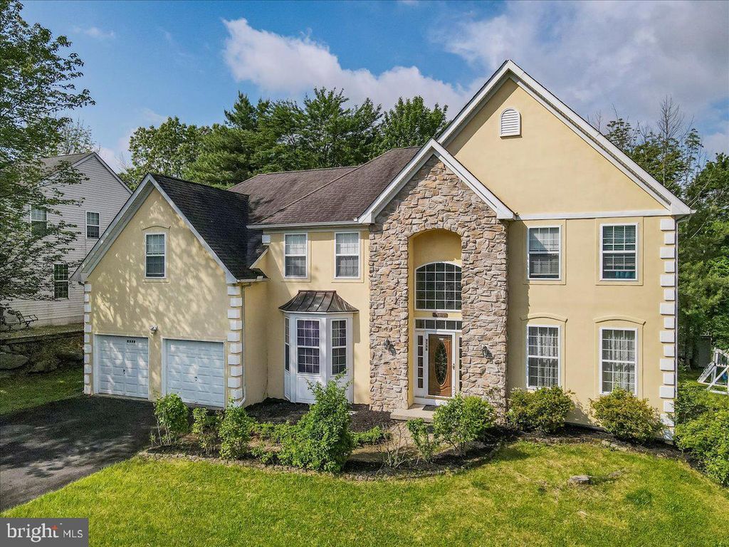 Photo of 2358 Snapdragon Pt, EAST STROUDSBURG, PA 18301 (MLS # PAMR2005288)