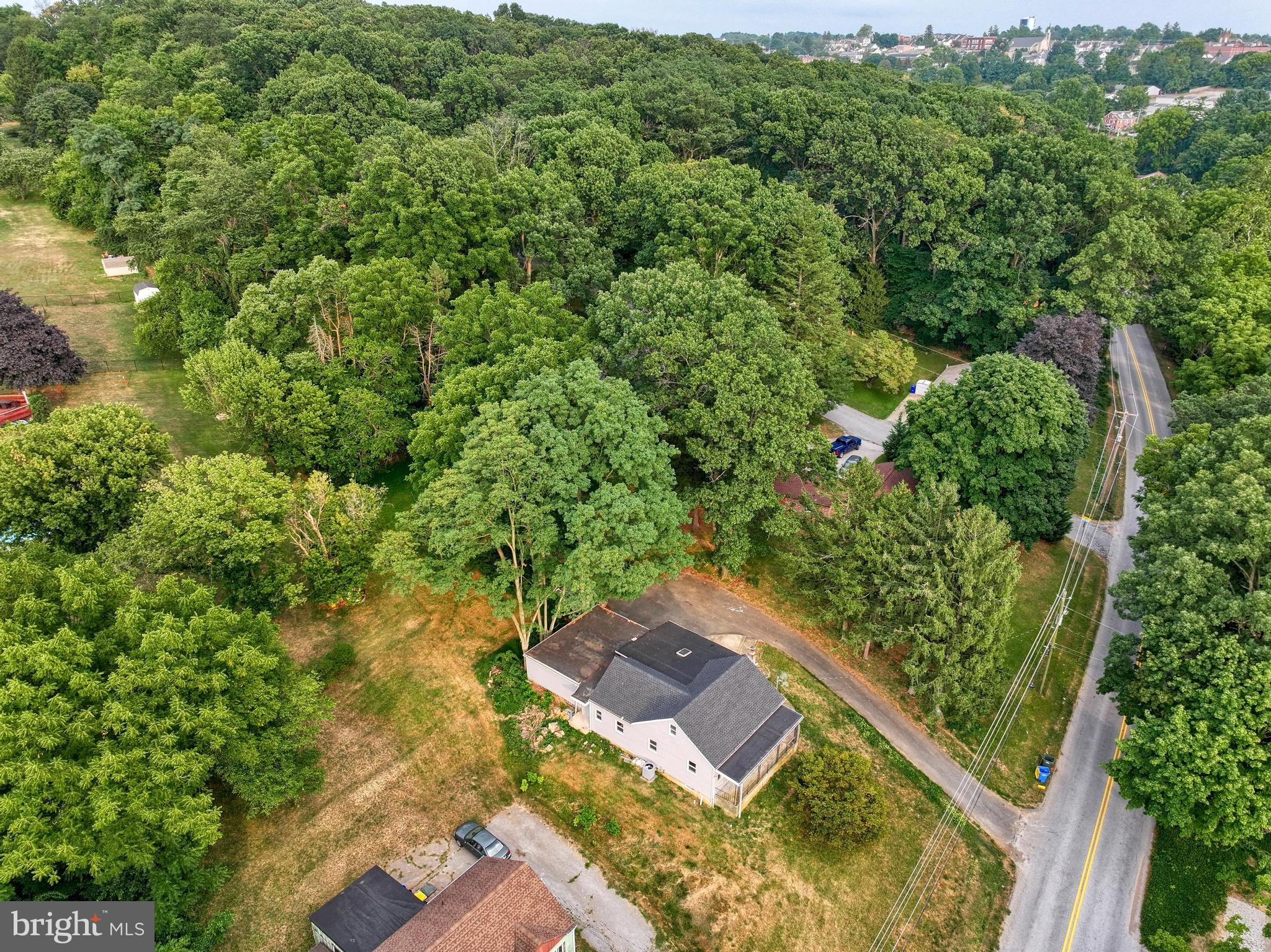 YORK TWP - Residential