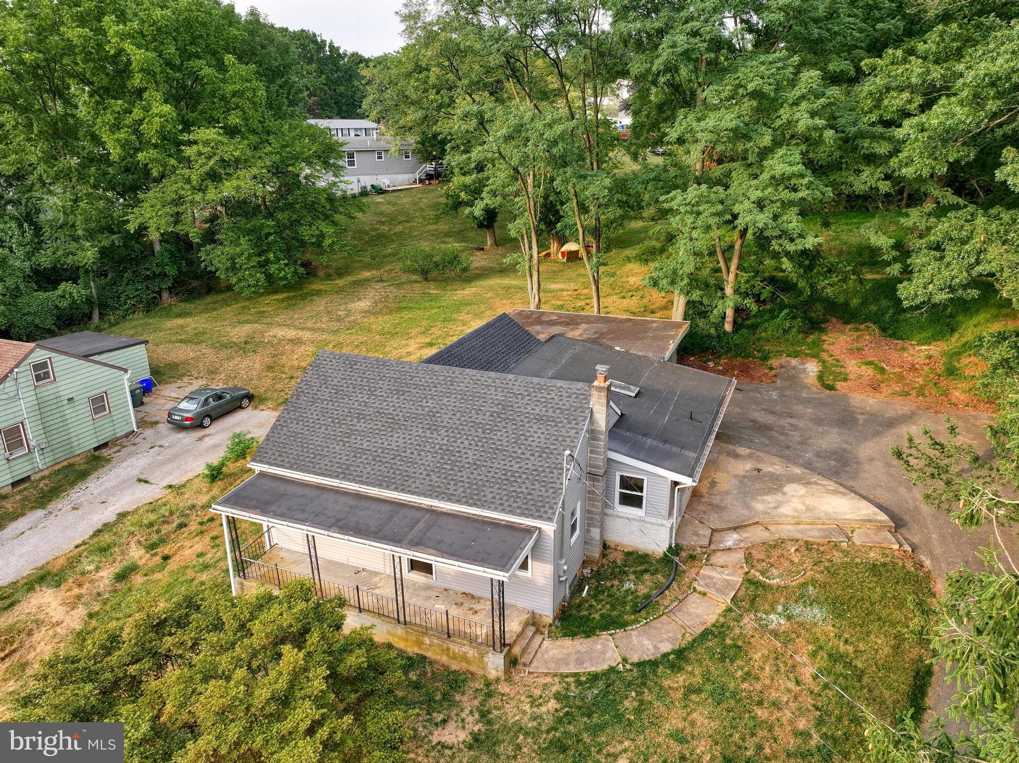 YORK TWP - Residential