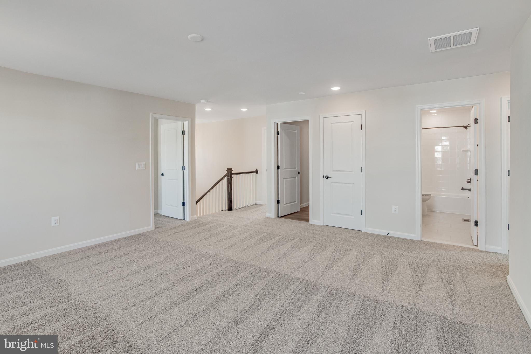 WILDERNESS SHORES - Residential