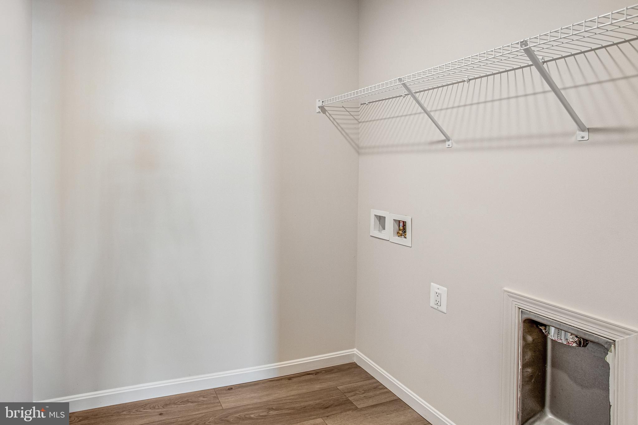 WILDERNESS SHORES - Residential