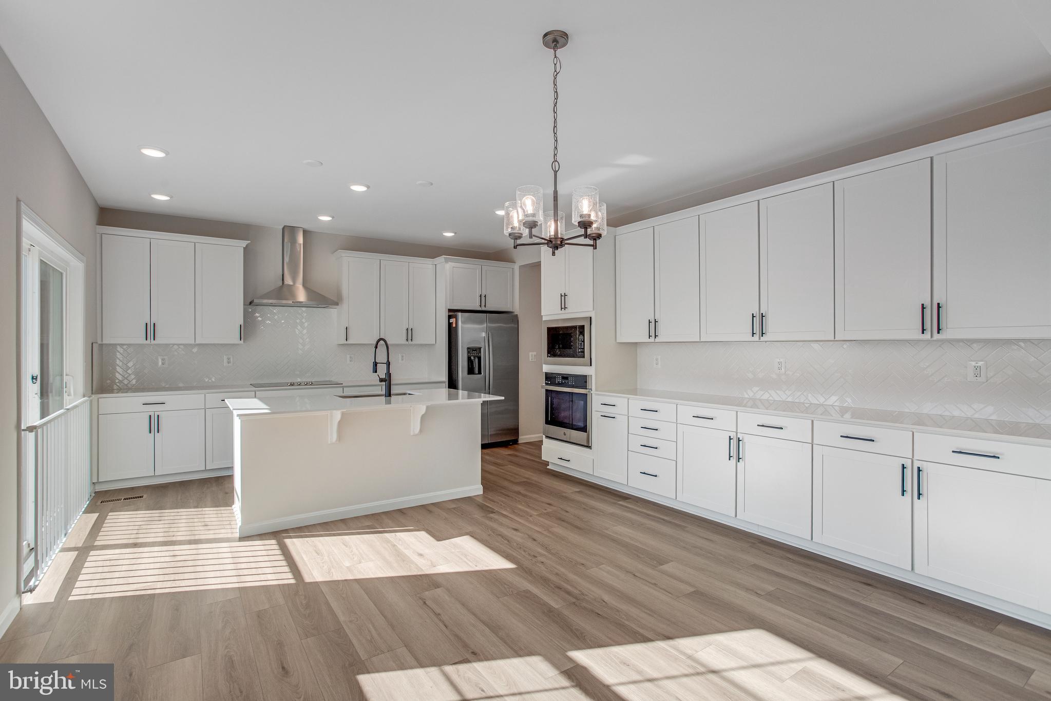 WILDERNESS SHORES - Residential