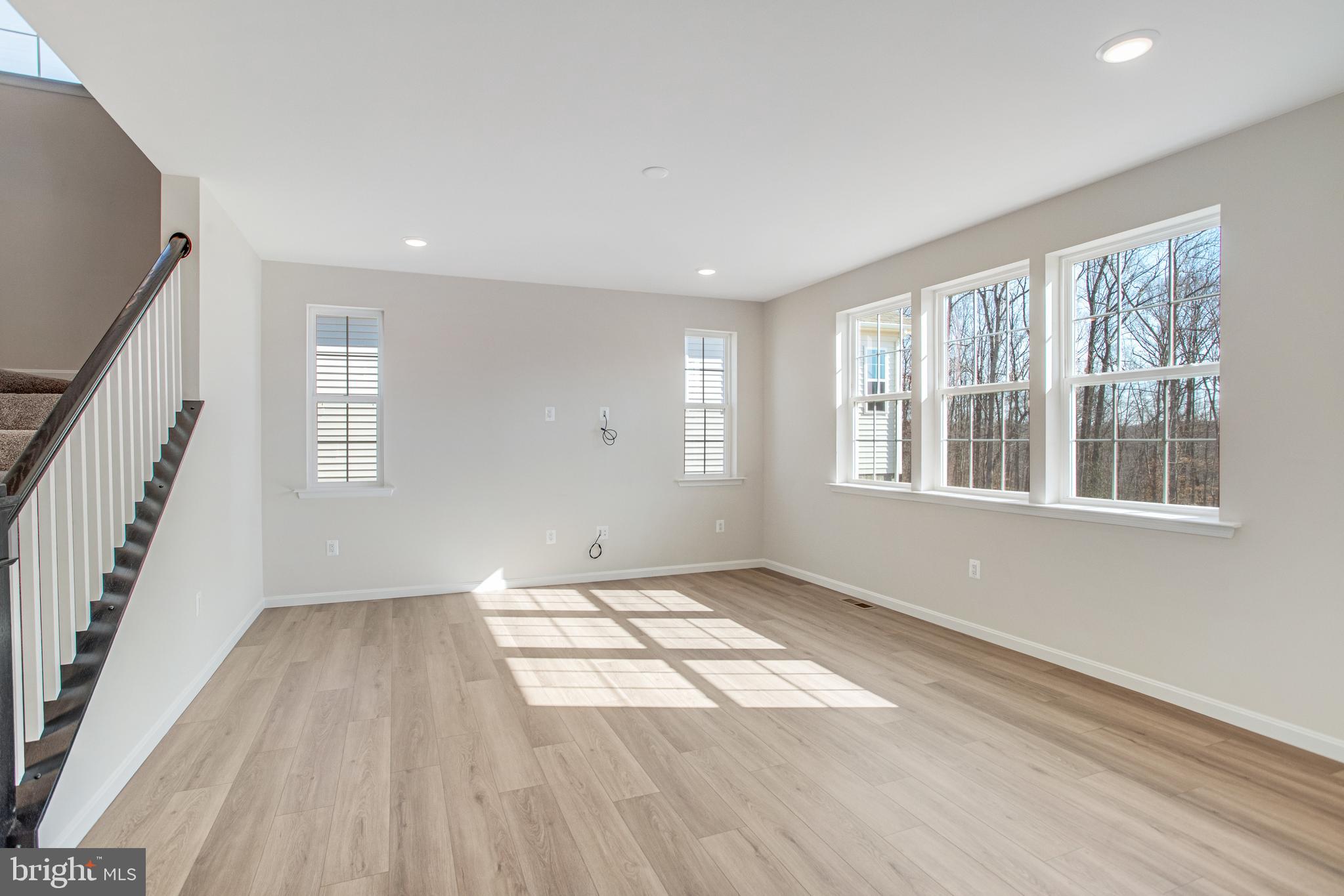 WILDERNESS SHORES - Residential