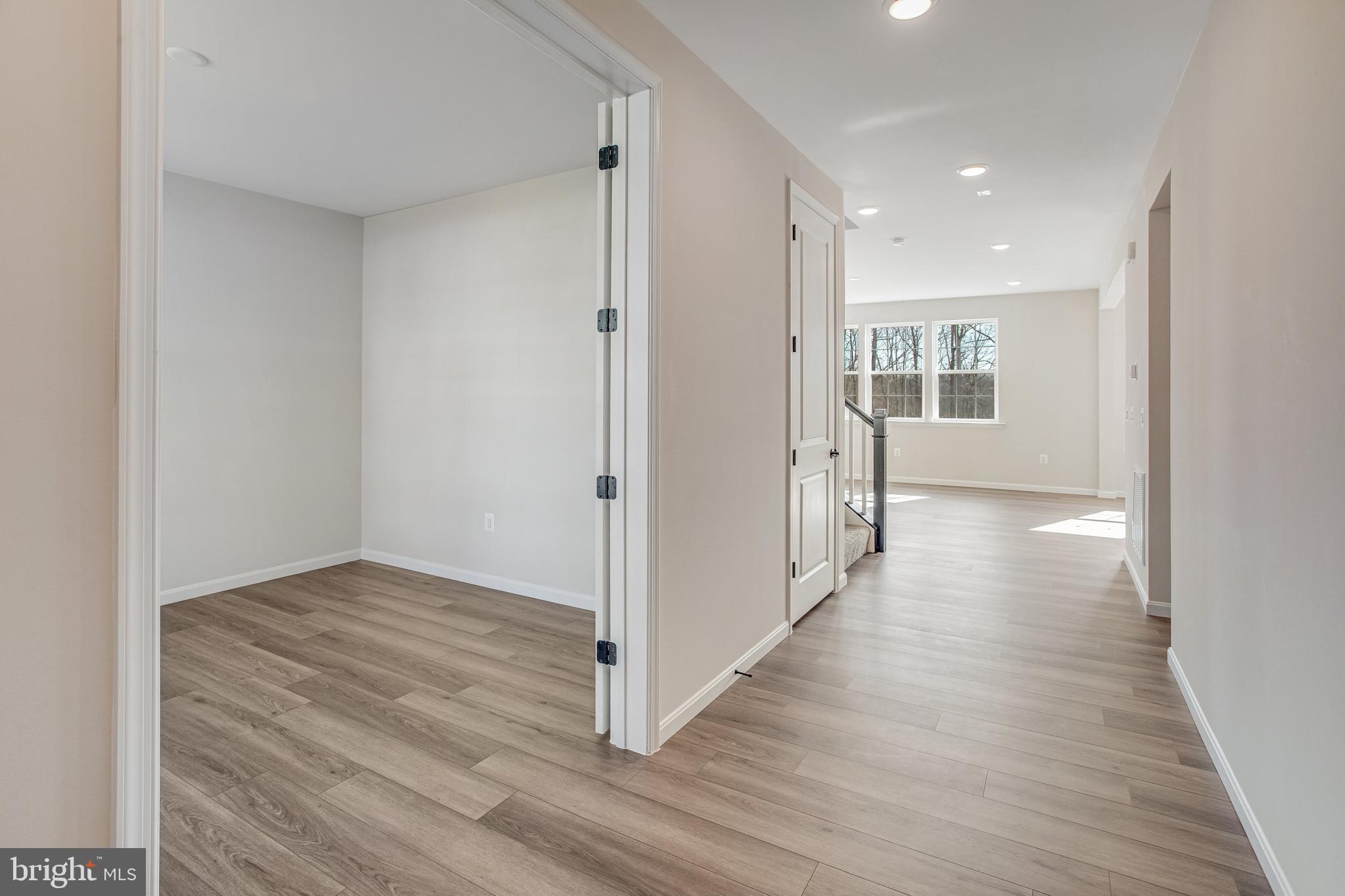 WILDERNESS SHORES - Residential