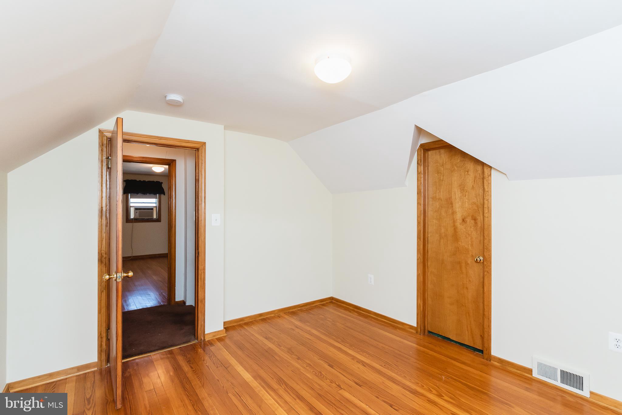 CALIFORNIA GROVE - Residential