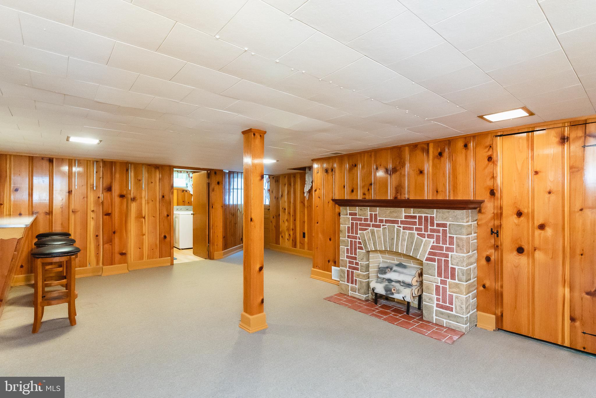 CALIFORNIA GROVE - Residential