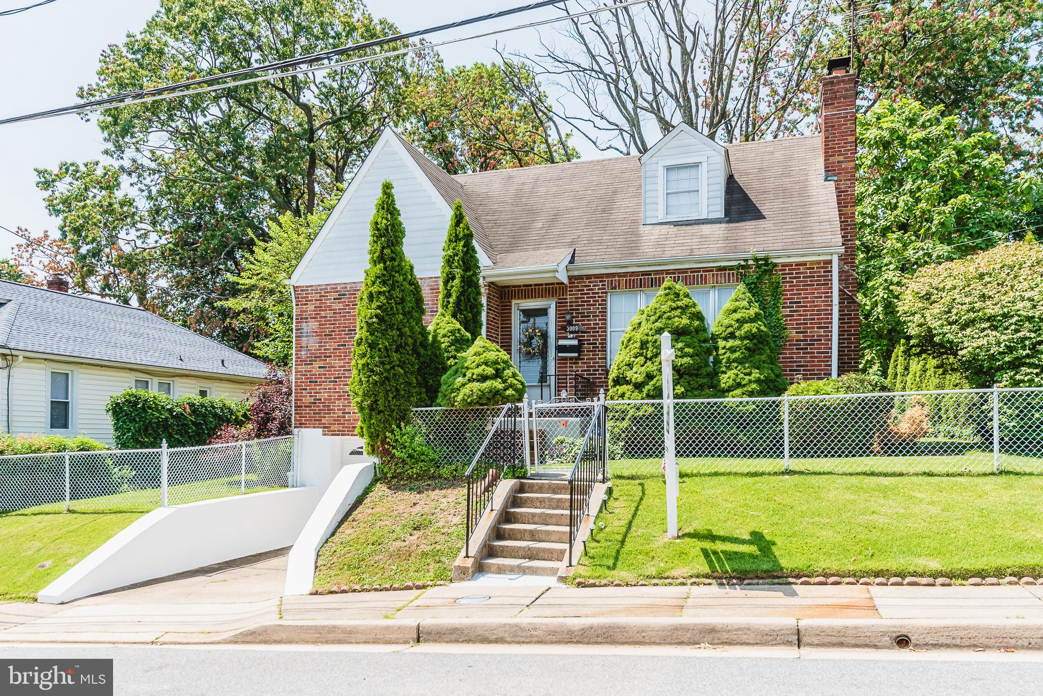 CALIFORNIA GROVE - Residential