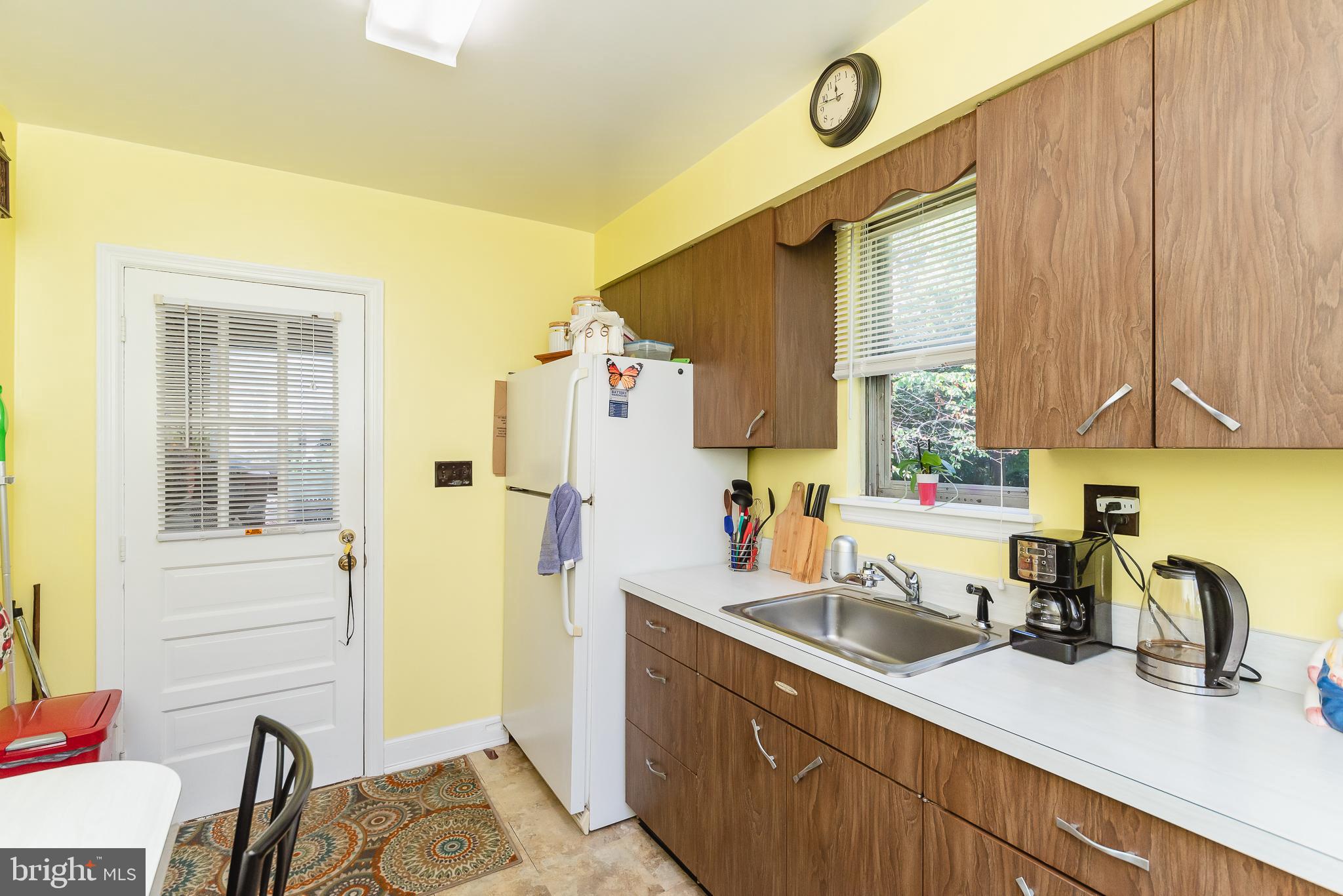 CALIFORNIA GROVE - Residential