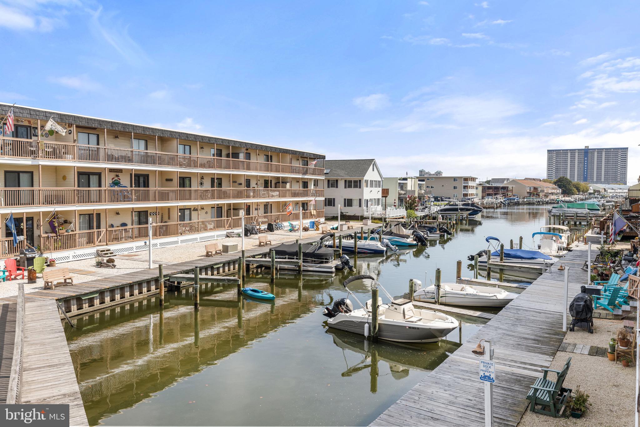 CAINE HARBOR MILE - Residential