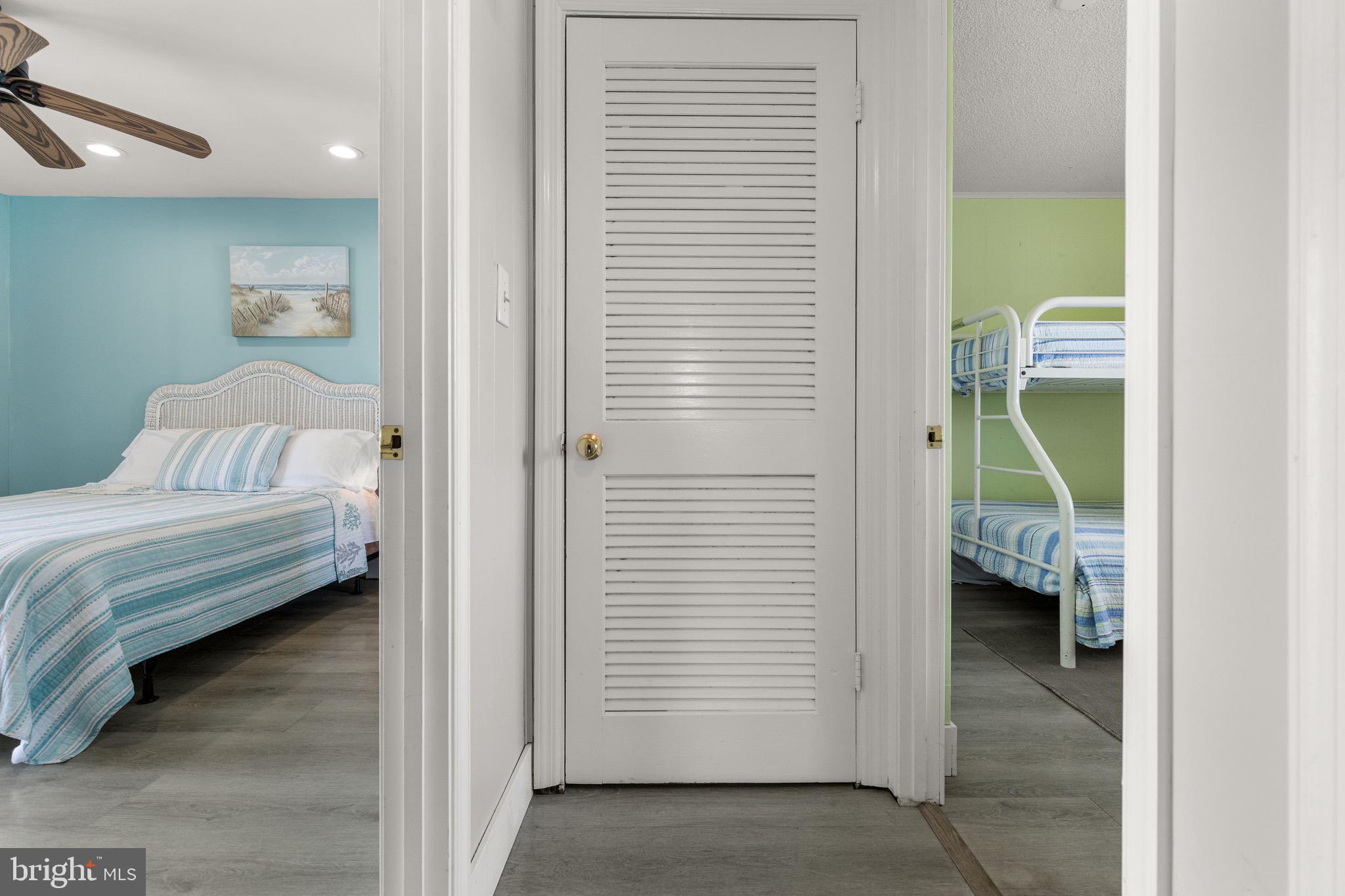 CAINE HARBOR MILE - Residential