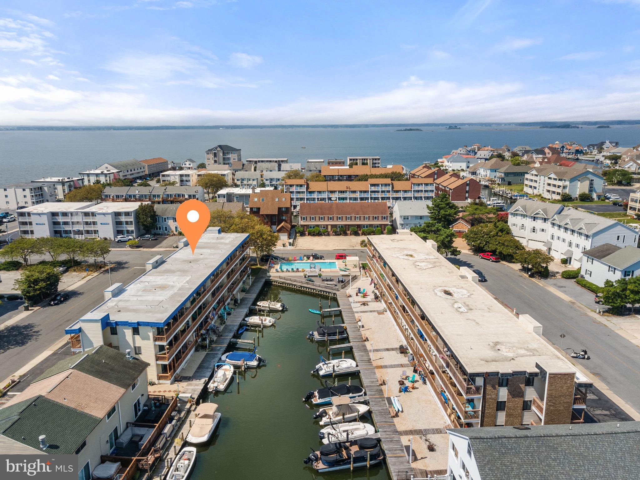 CAINE HARBOR MILE - Residential