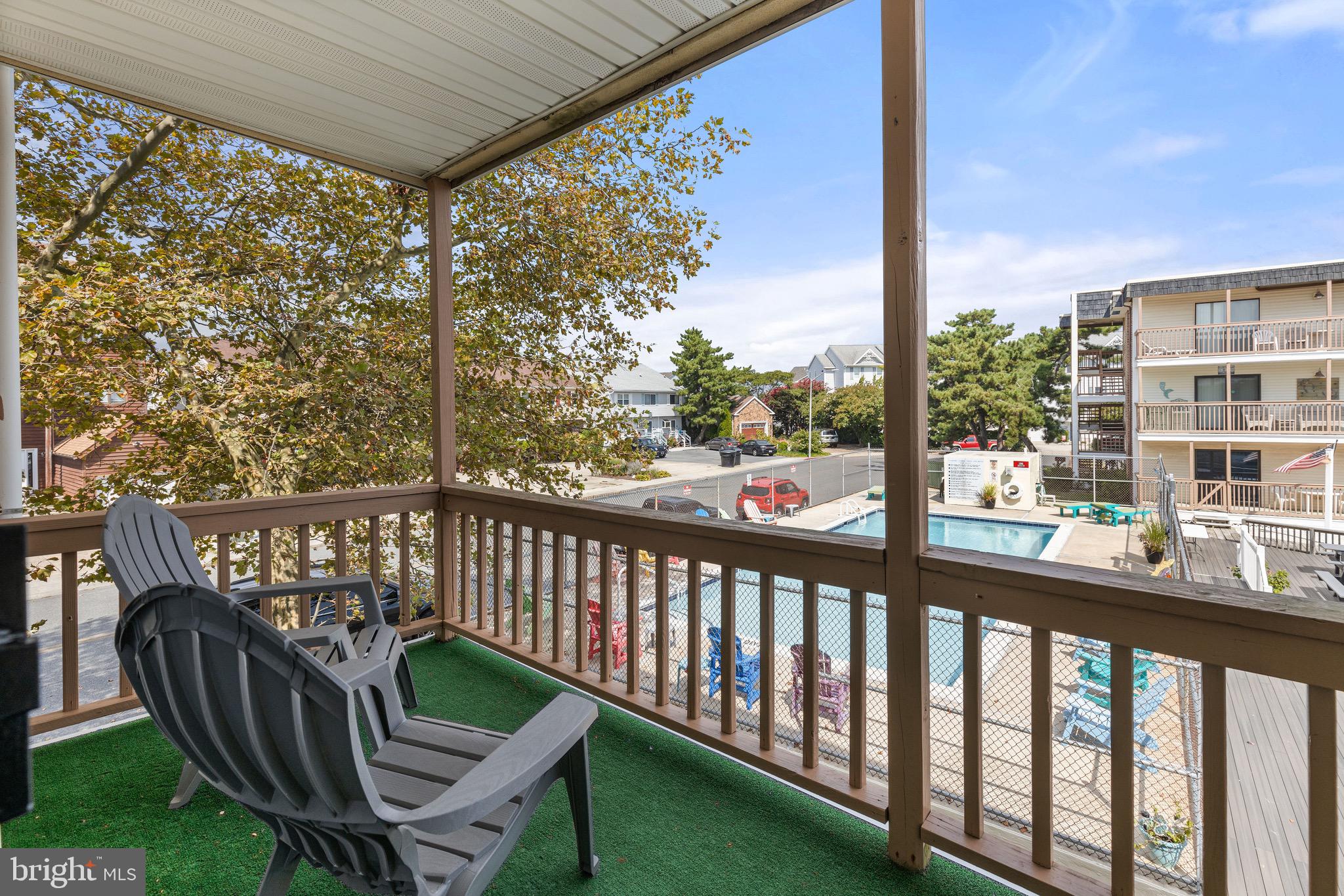 CAINE HARBOR MILE - Residential