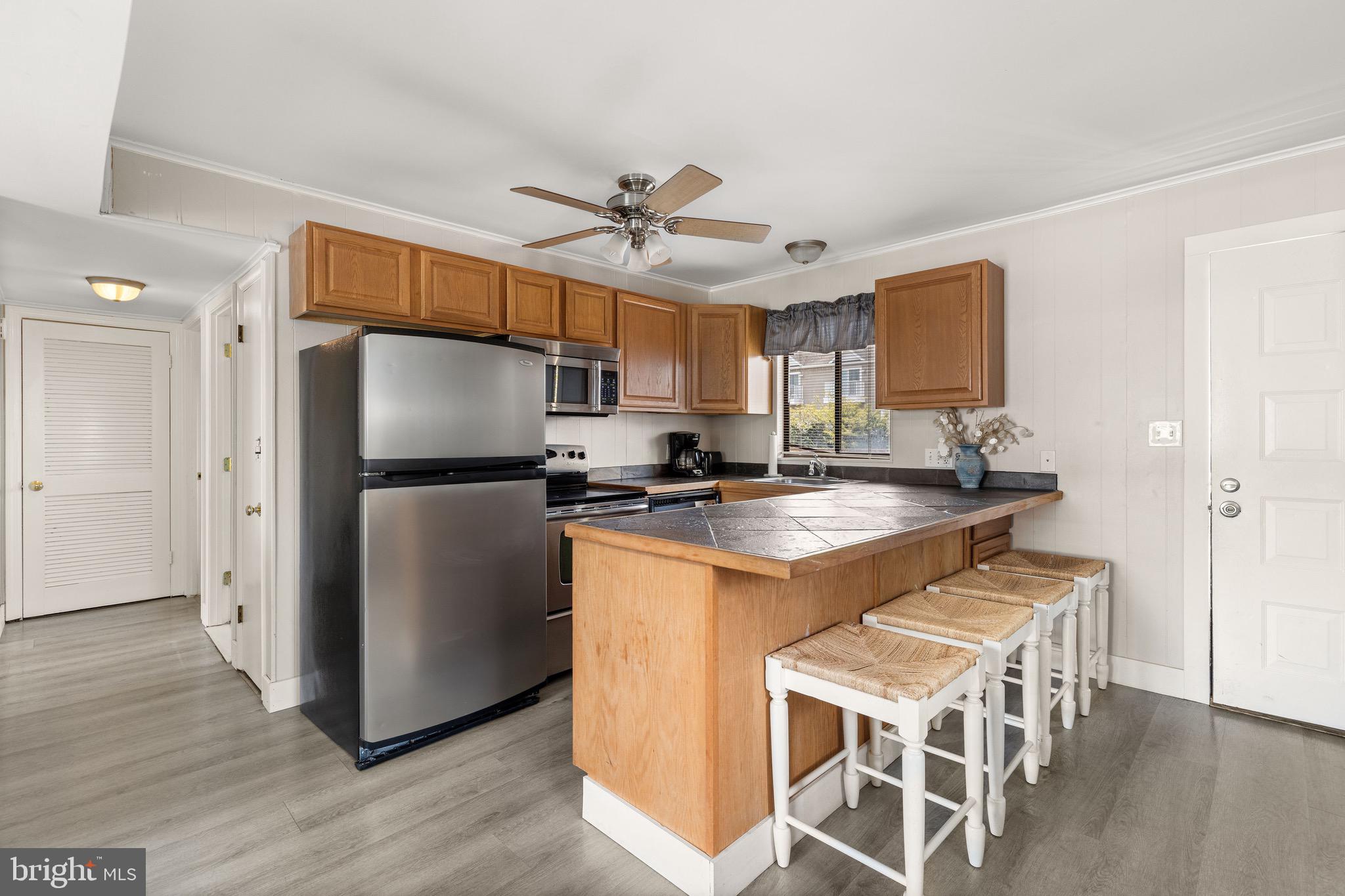 CAINE HARBOR MILE - Residential