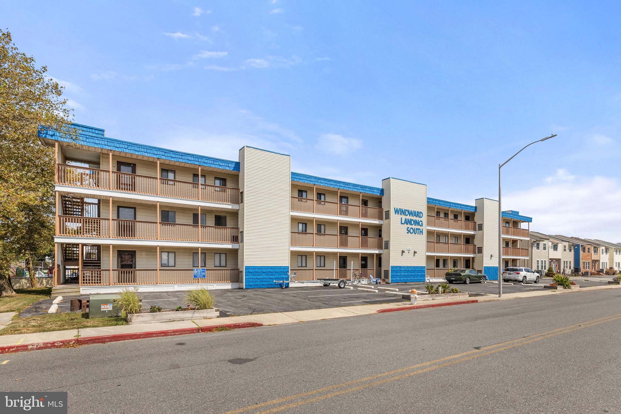 CAINE HARBOR MILE - Residential