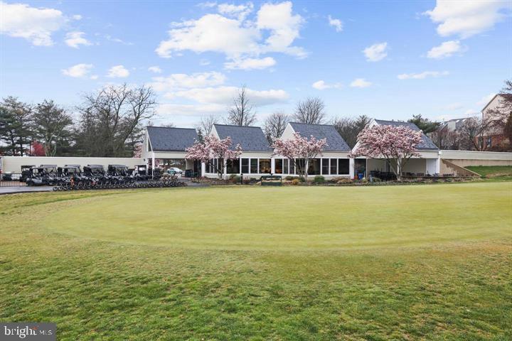 TERRACE TOWNHOUSES OF ANNANDALE - Residential