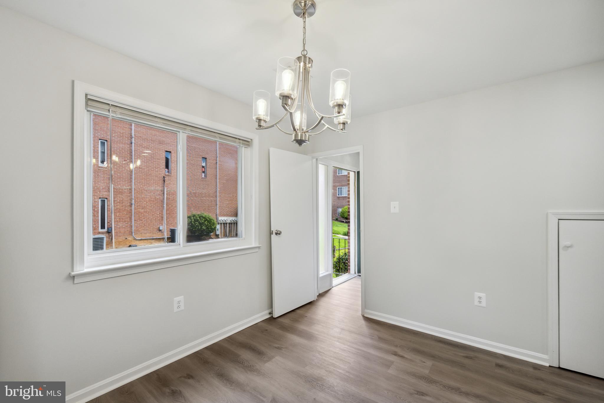 TERRACE TOWNHOUSES OF ANNANDALE - Residential