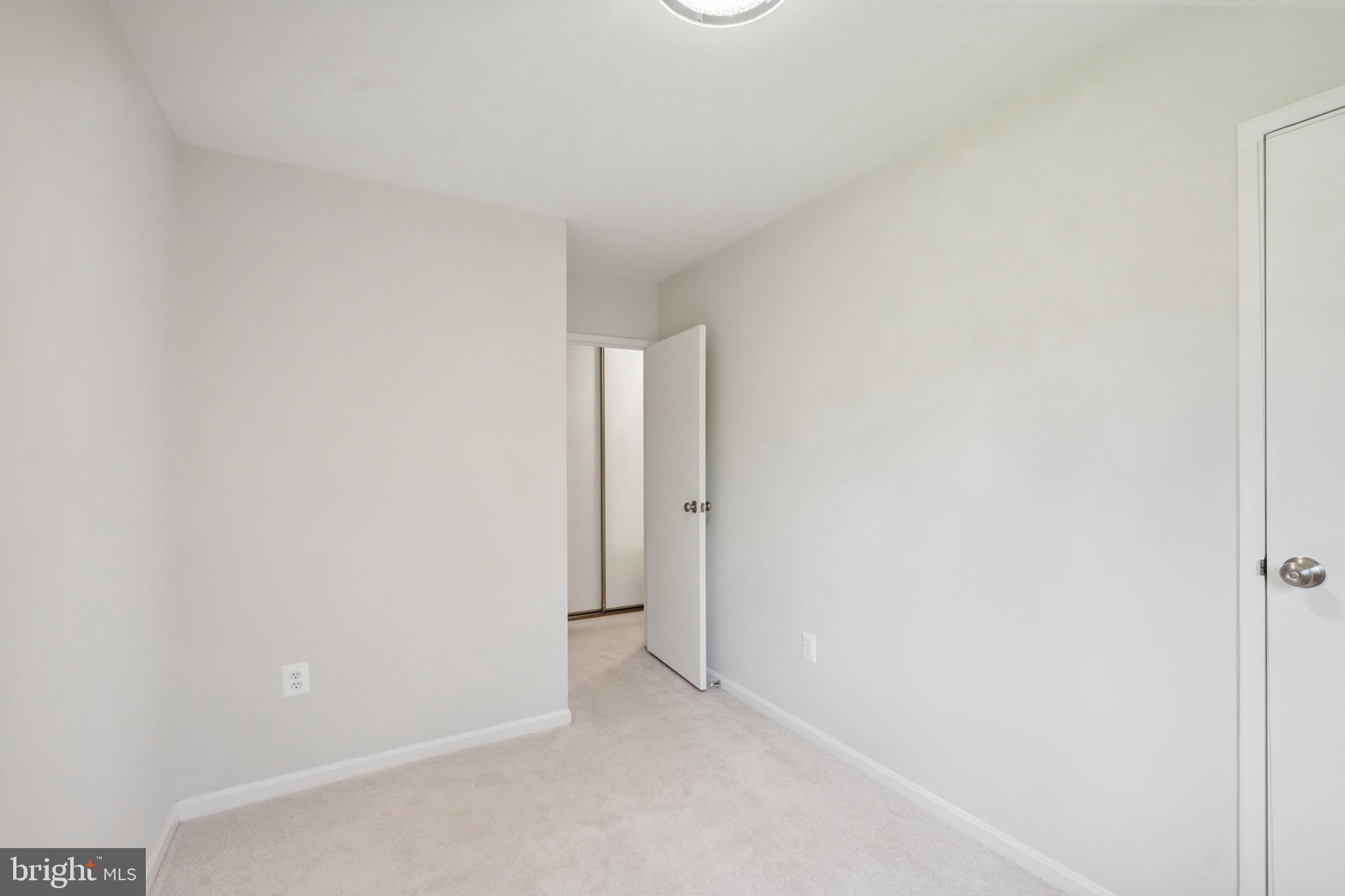 TERRACE TOWNHOUSES OF ANNANDALE - Residential