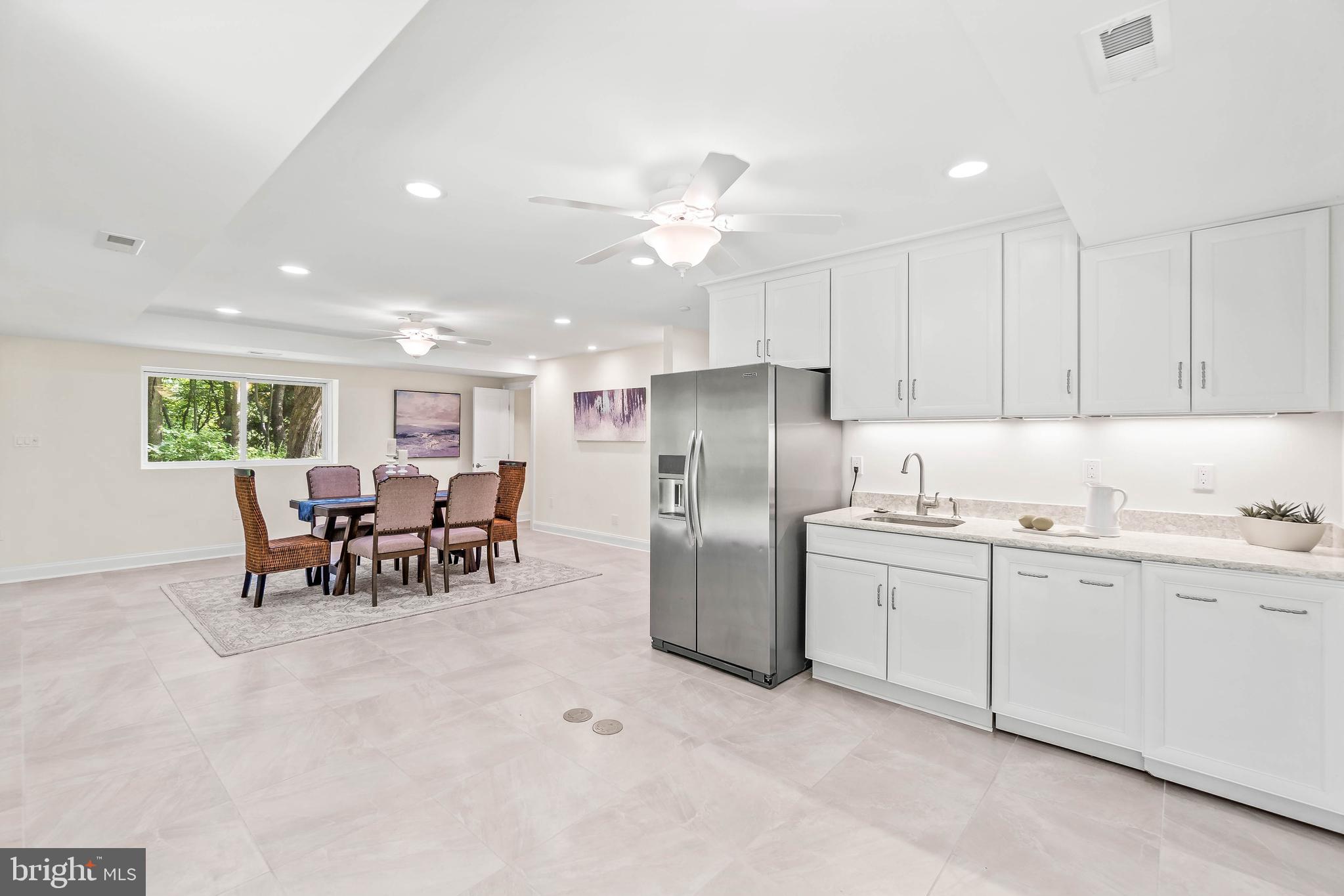 QUEEN ANNE ESTATES - Residential