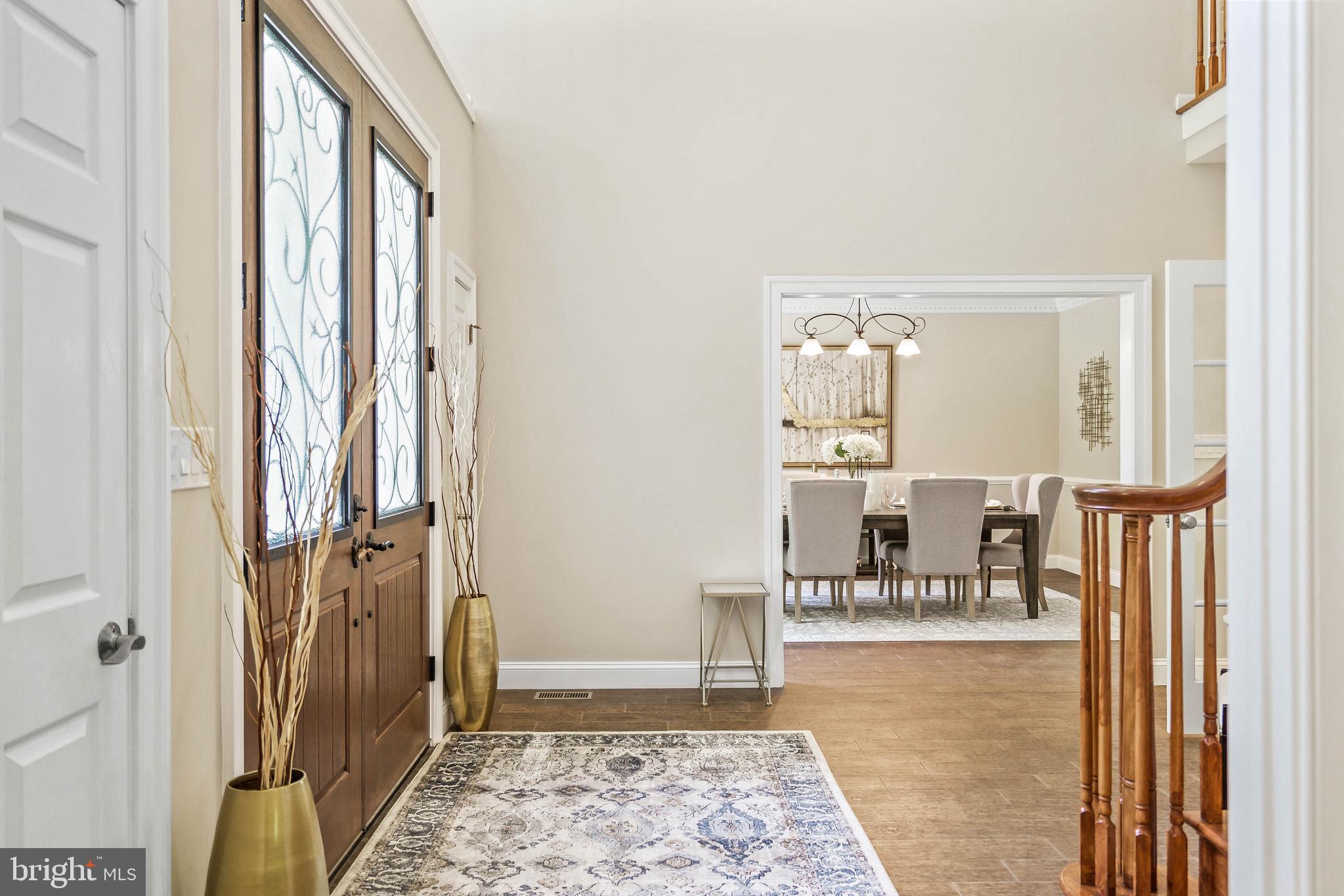 QUEEN ANNE ESTATES - Residential