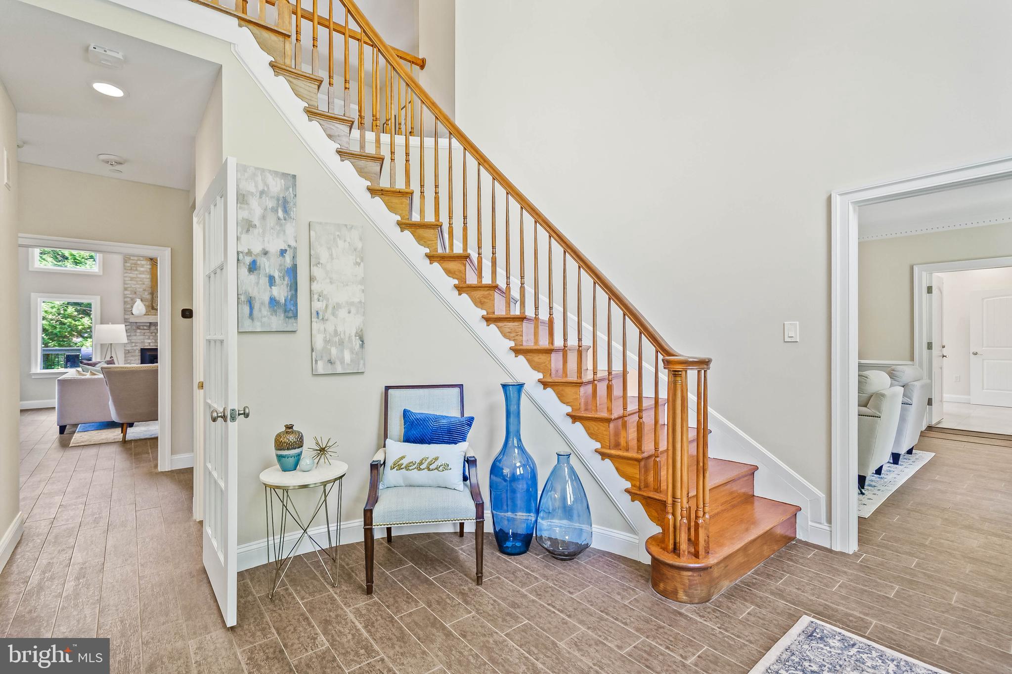 QUEEN ANNE ESTATES - Residential