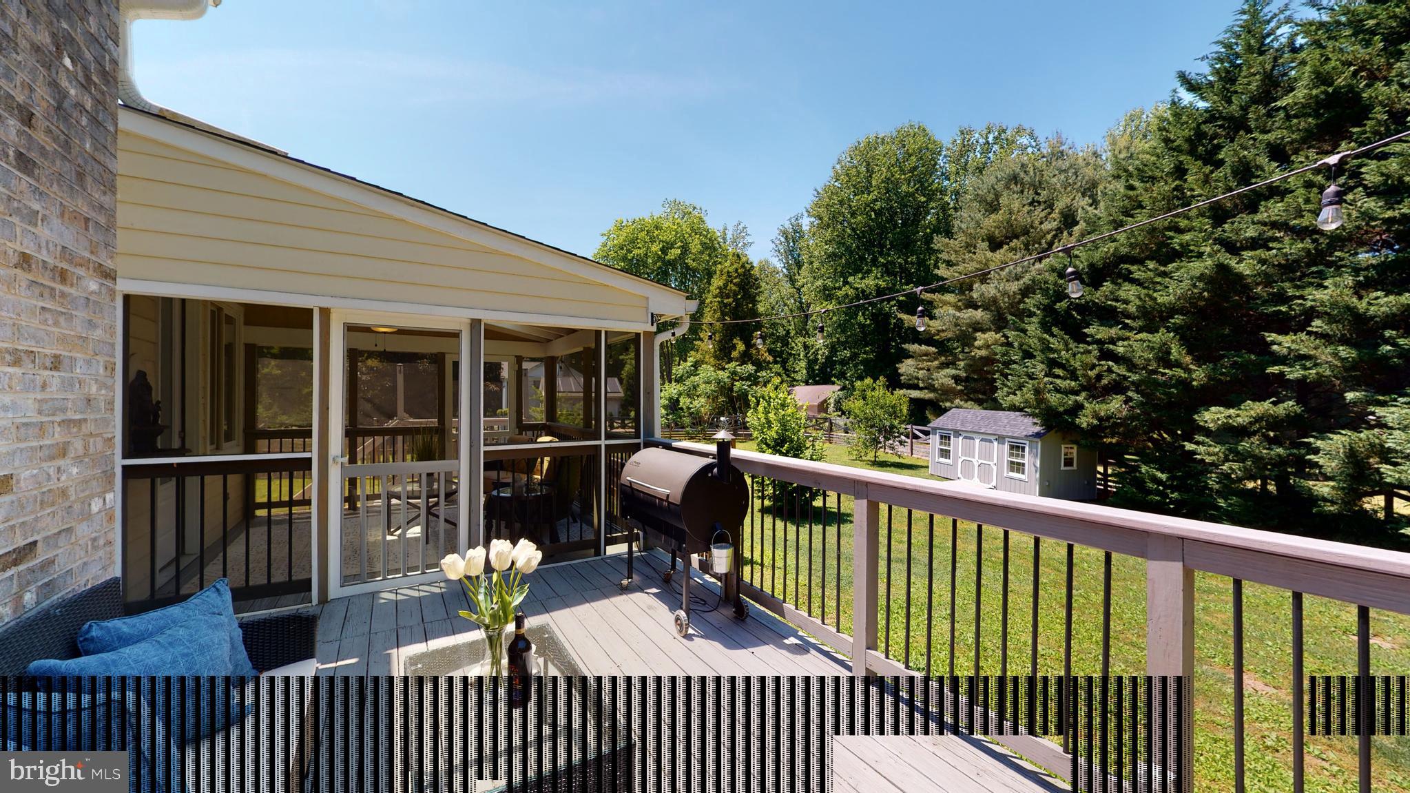 QUEEN ANNE ESTATES - Residential