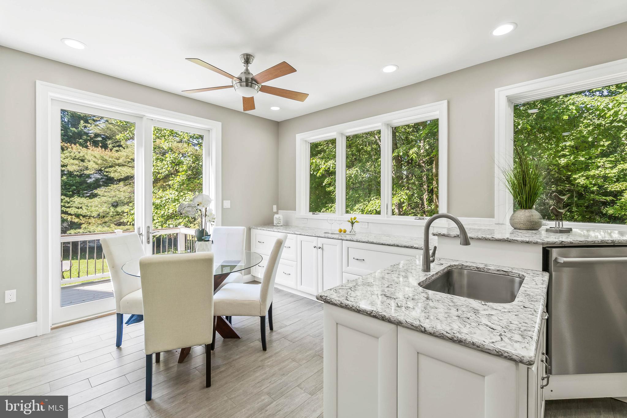 QUEEN ANNE ESTATES - Residential