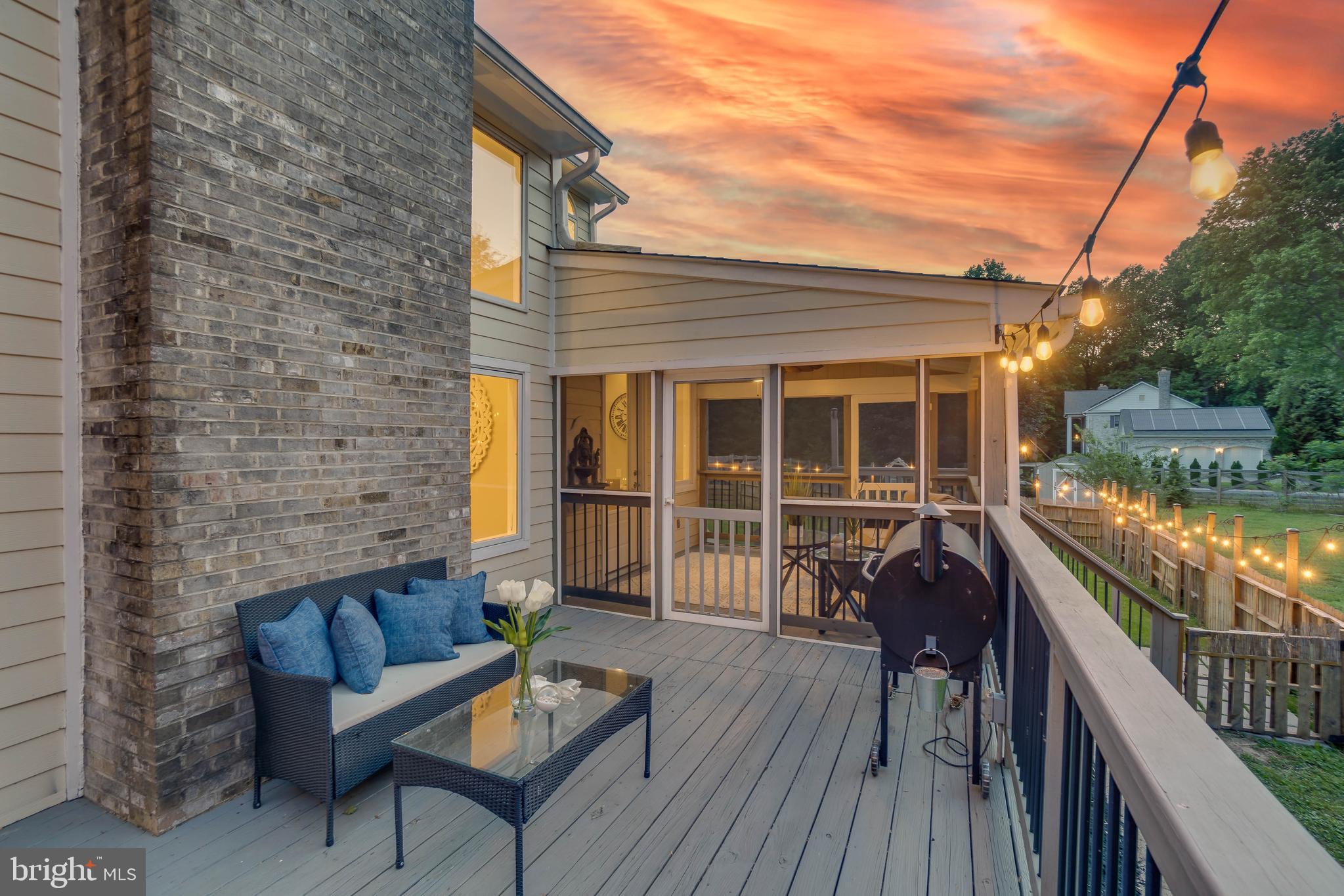 QUEEN ANNE ESTATES - Residential