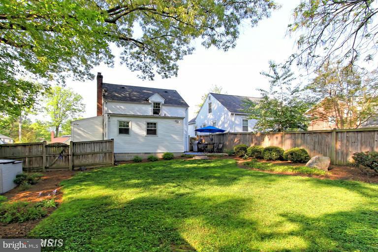 NORTH BARCROFT - Residential Lease